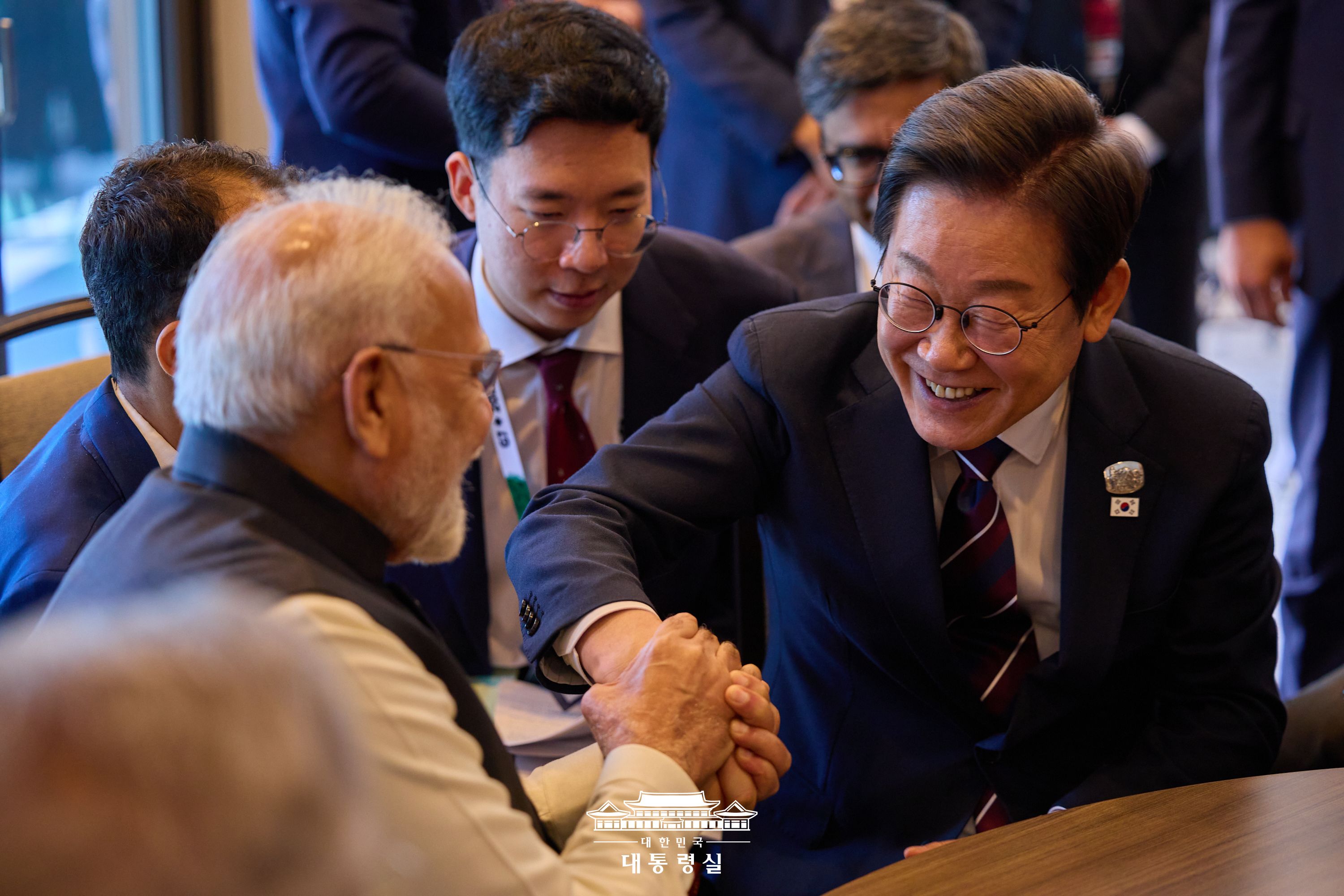 나렌드라 모디 인도 총리와 첫 정상회담2