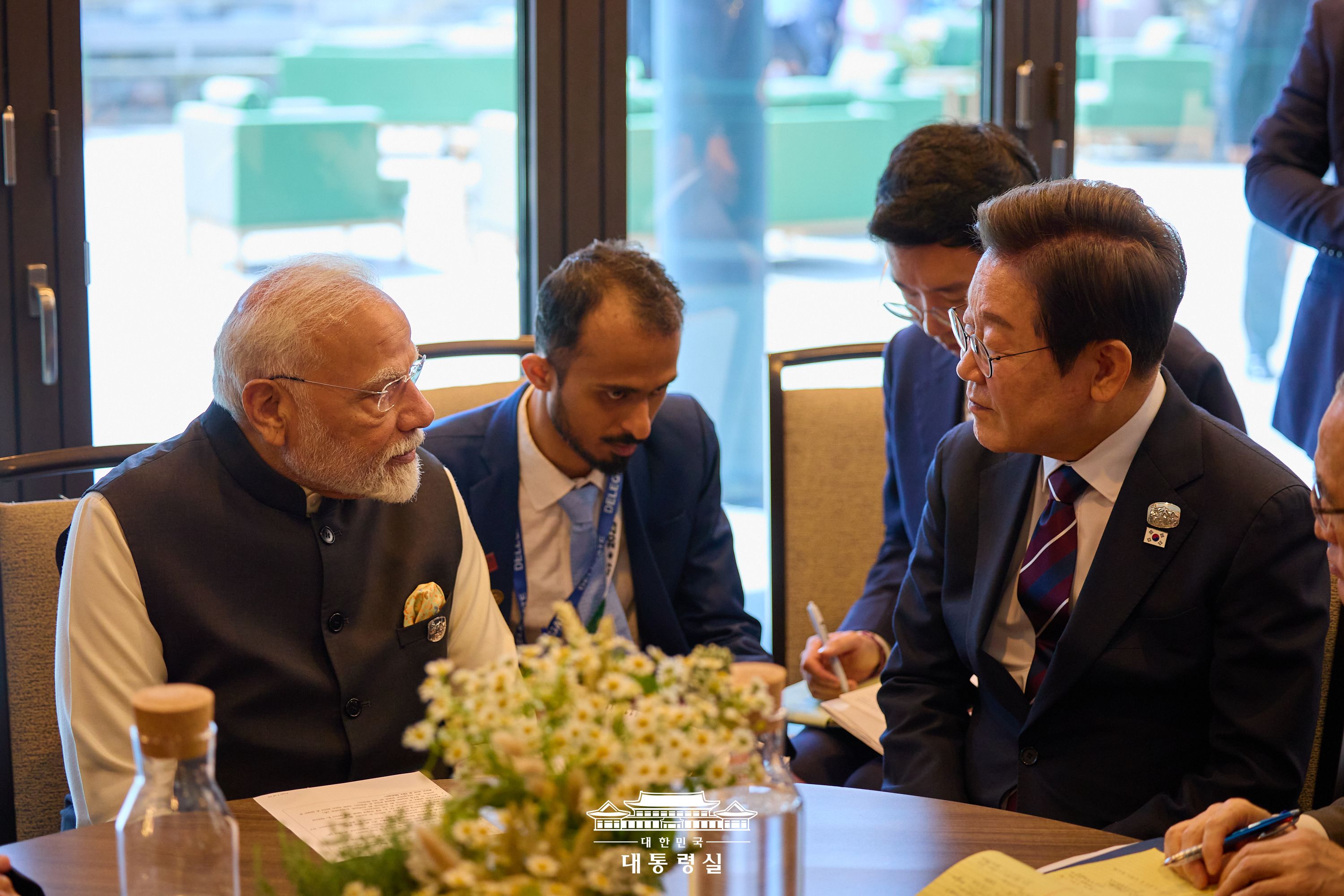 나렌드라 모디 인도 총리와 첫 정상회담3