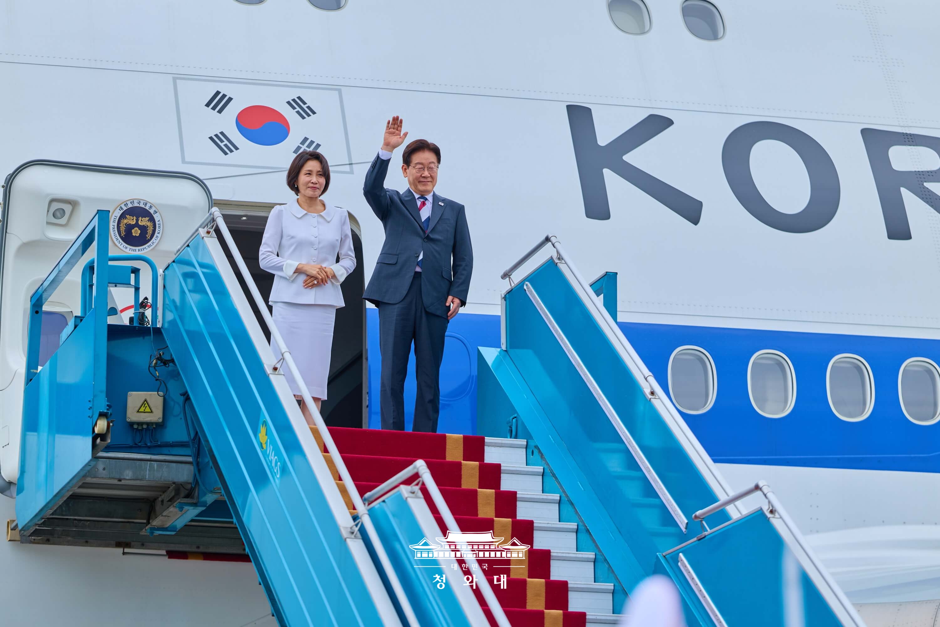 공항 출발 행사(노이바이 국제공항)