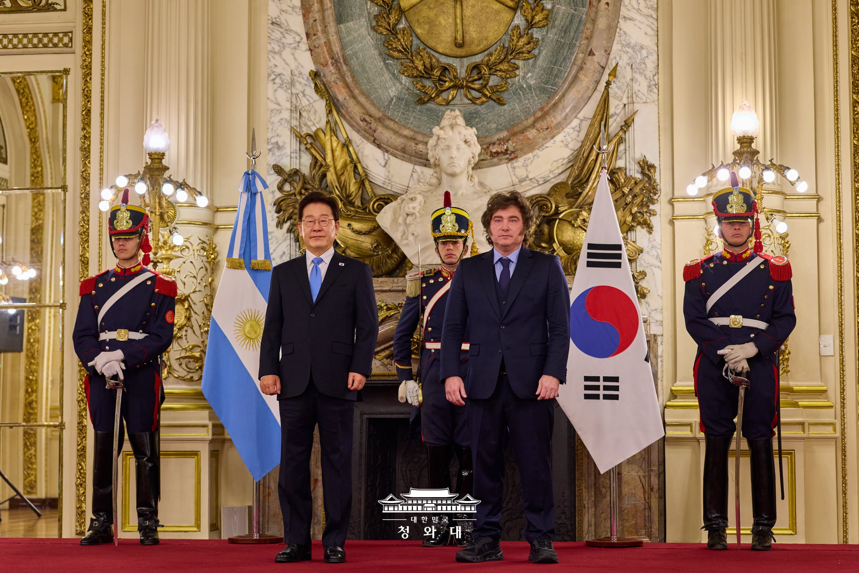 대통령궁 환영행사