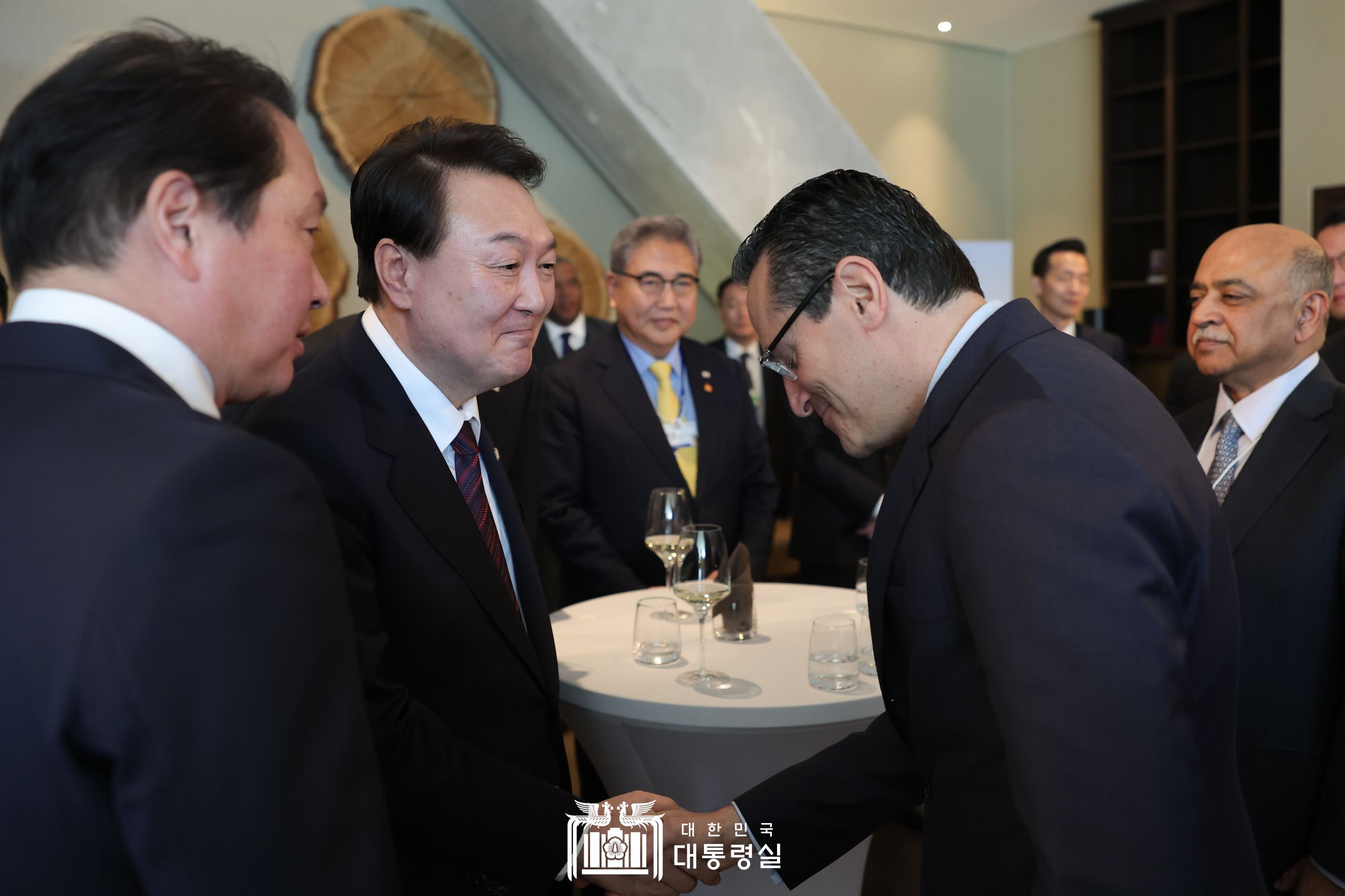 글로벌 CEO와 오찬 간담회 슬라이드1