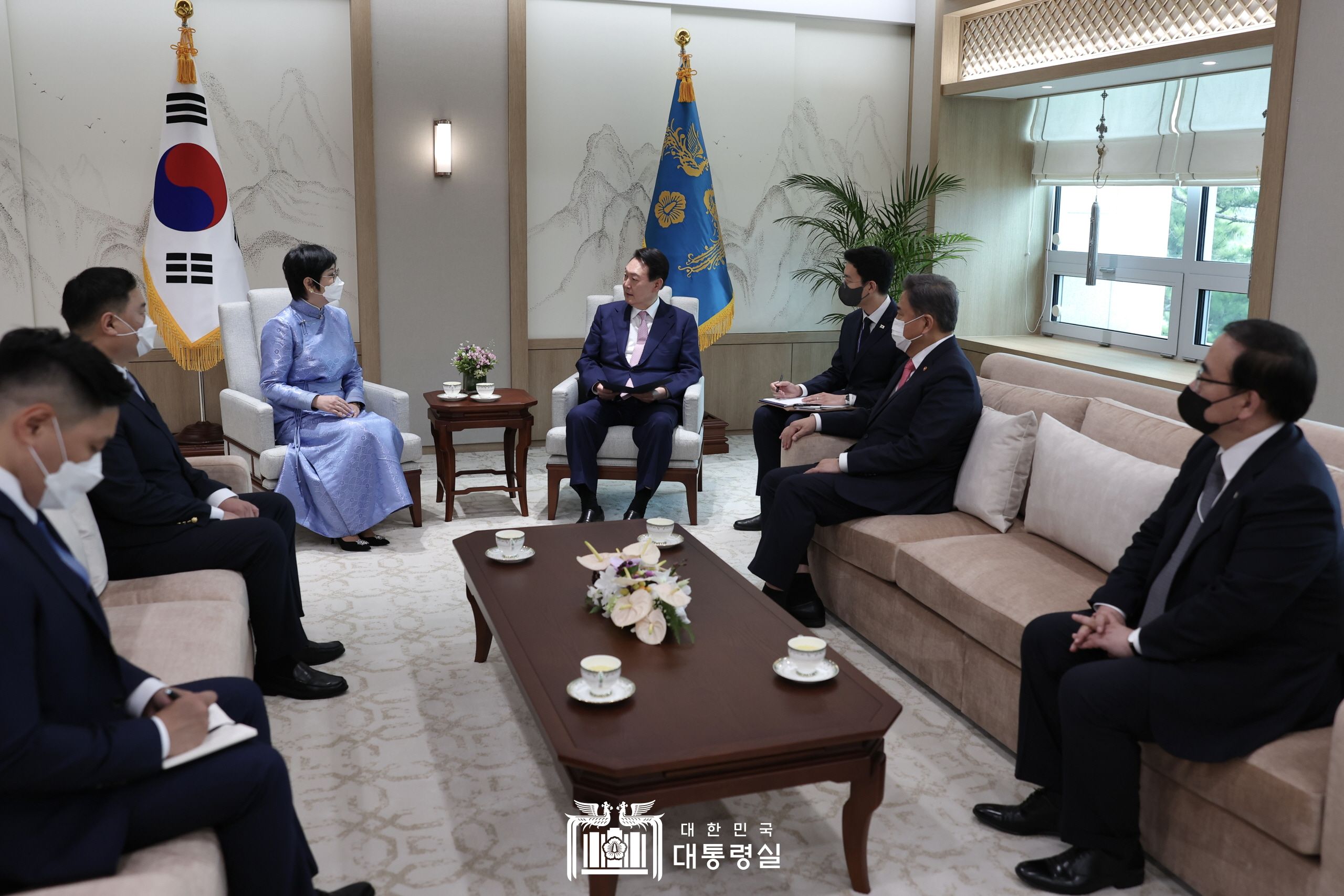 주한 몽골대사 신임장 제정식 슬라이드1