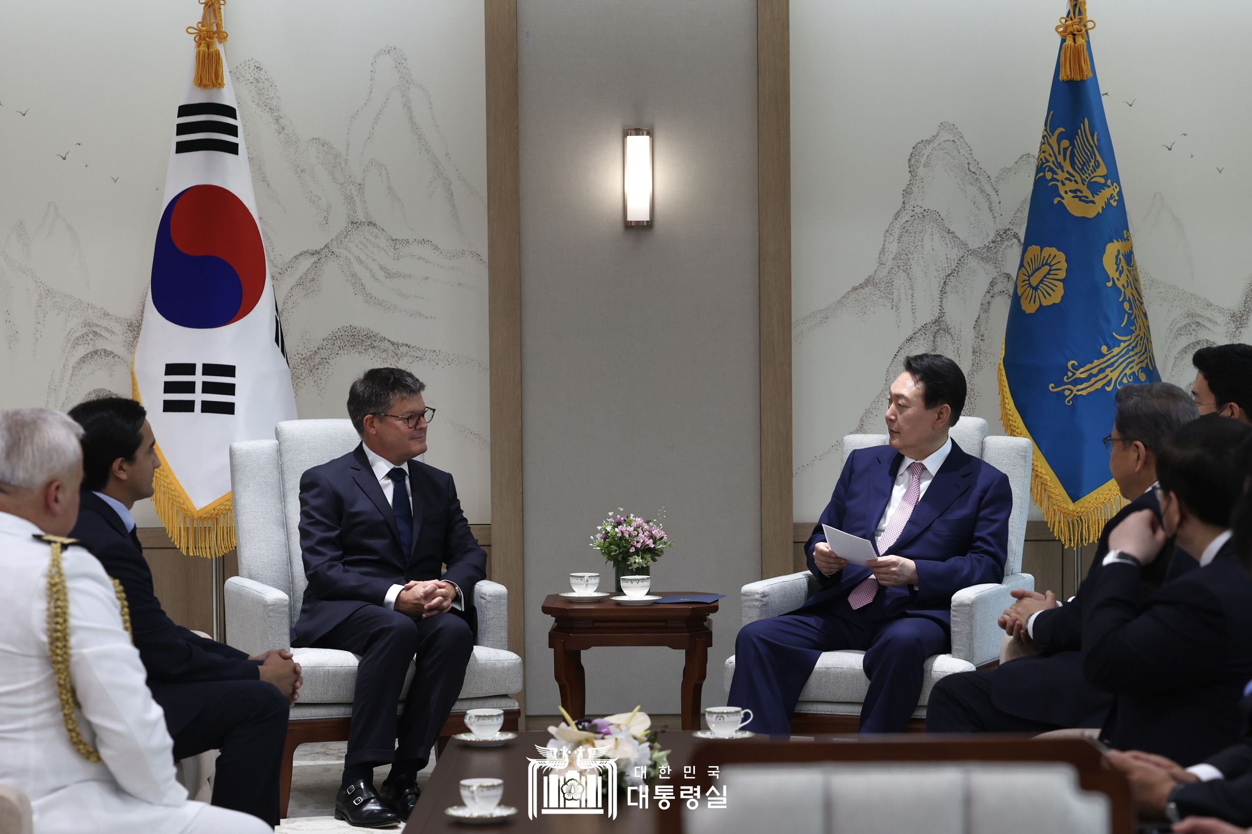 주한 칠레대사 신임장 제정식 슬라이드5