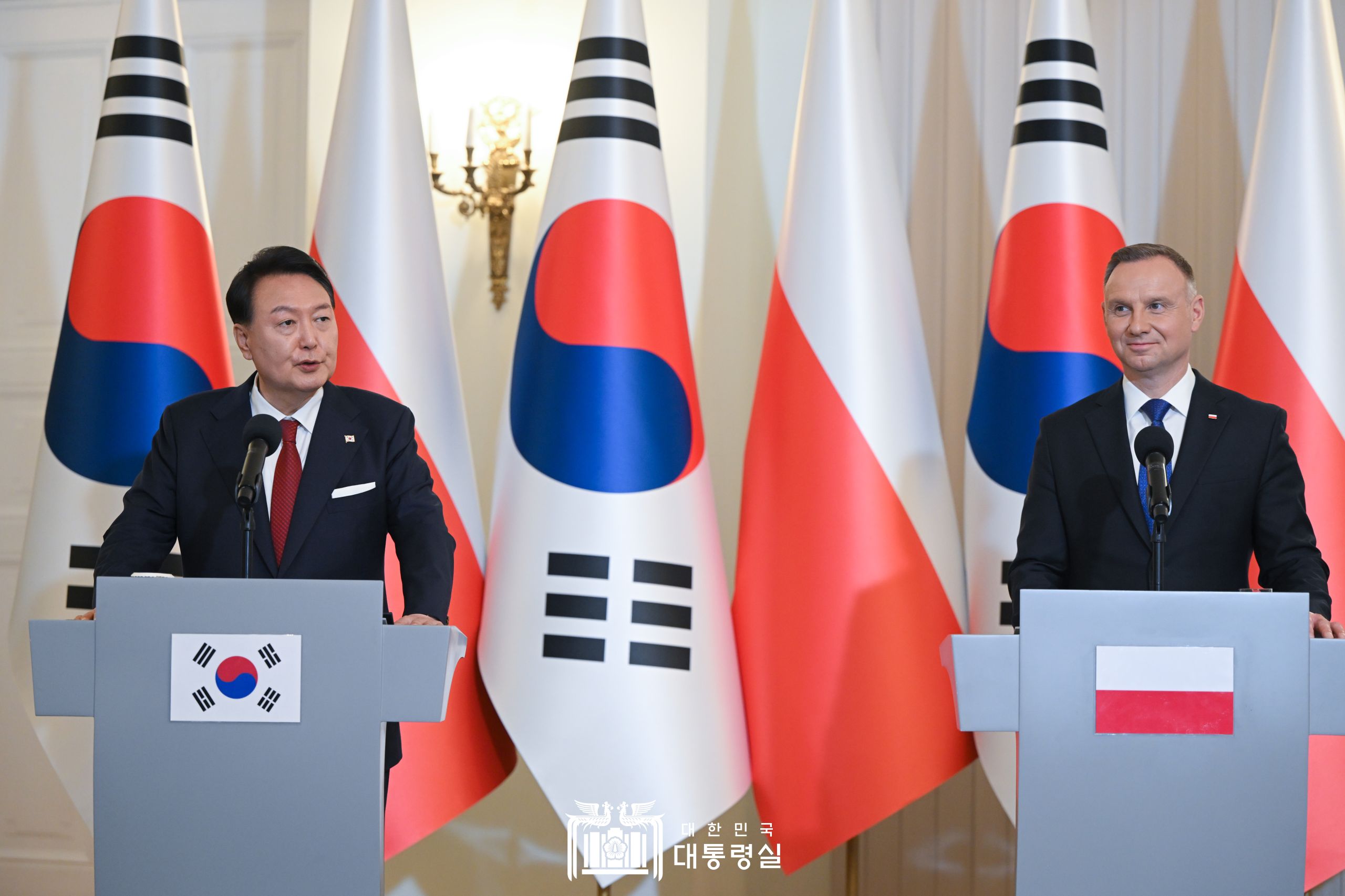"한-폴란드, 재확인한 공동비전과 인식으로 긴밀한 소통 이어갈 것"