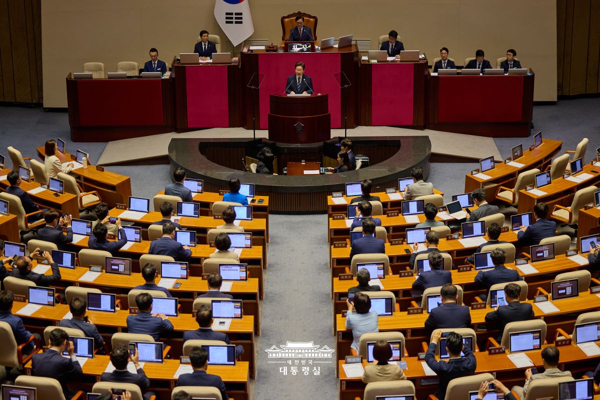 2025년도 추가경정예산안 관련 국회 시정 연설 썸네일
