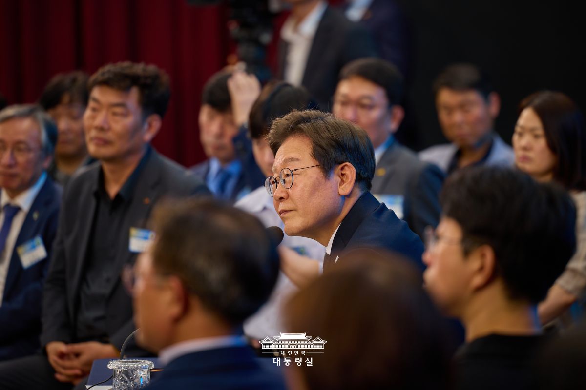 2025년 6월 26일 국민 여러분께 보고드립니다 사진
