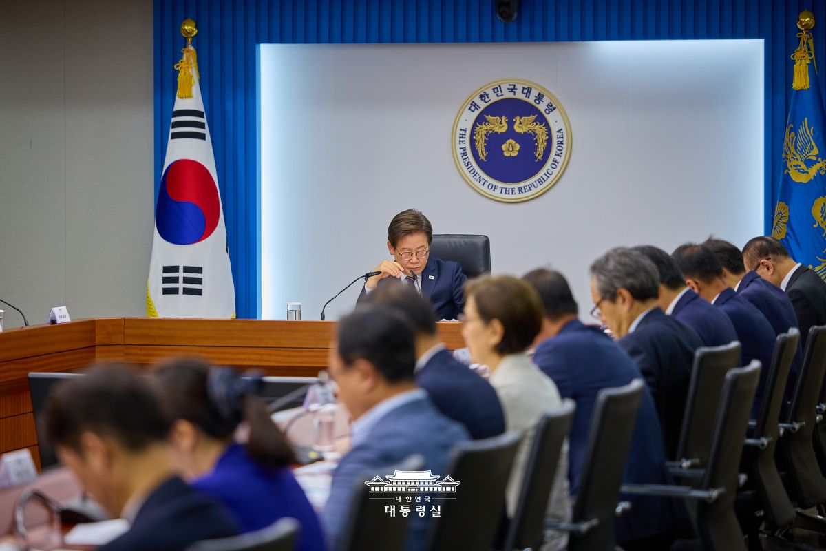 2025년 6월 24일 국민 여러분께 보고드립니다 사진