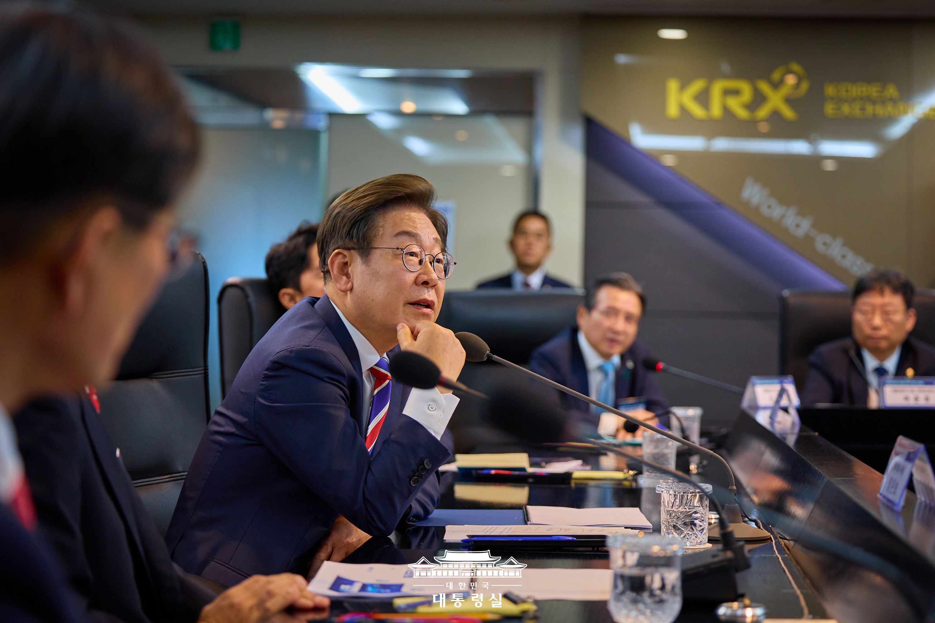 한국거래소를 방문한 이재명 대통령 모습1