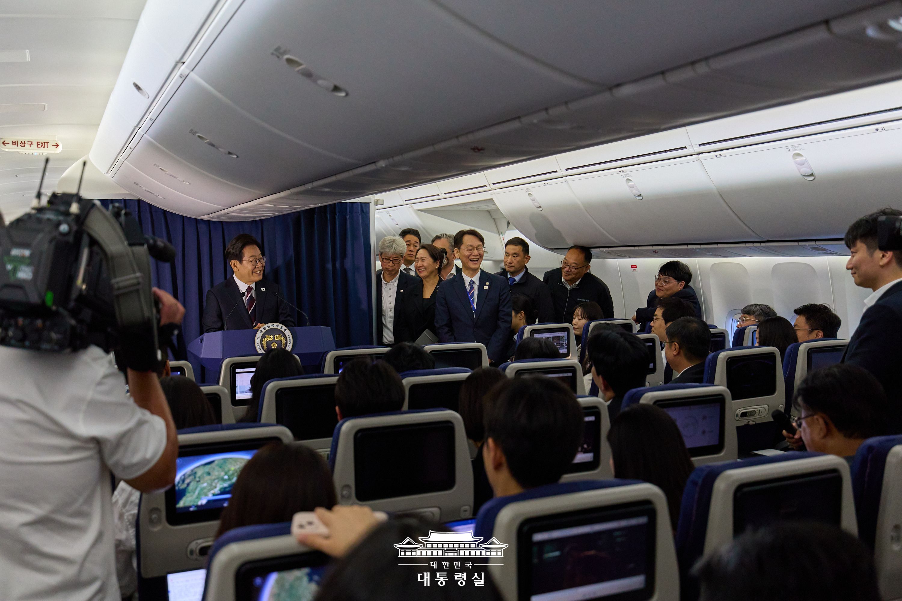 기내 기자간담회 슬라이드5