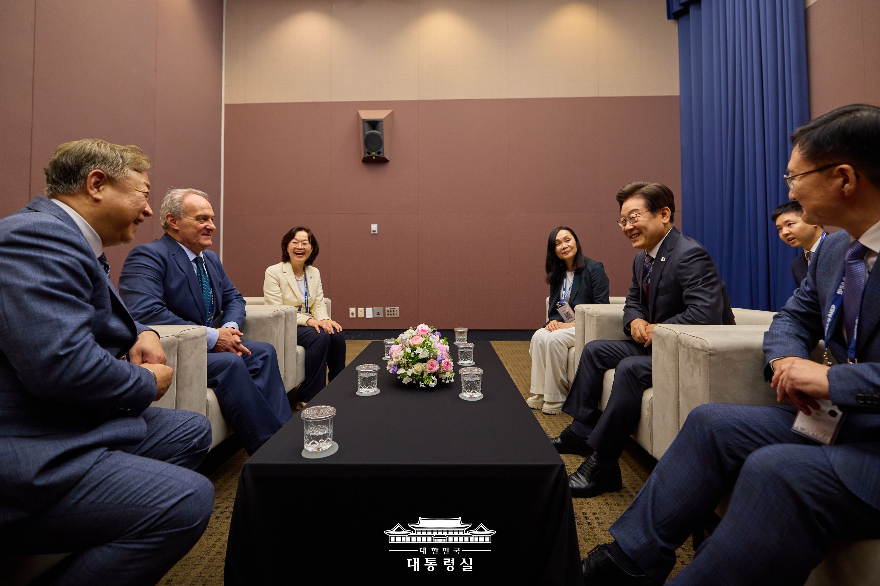 세계정치학회 서울총회 개막식 슬라이드1
