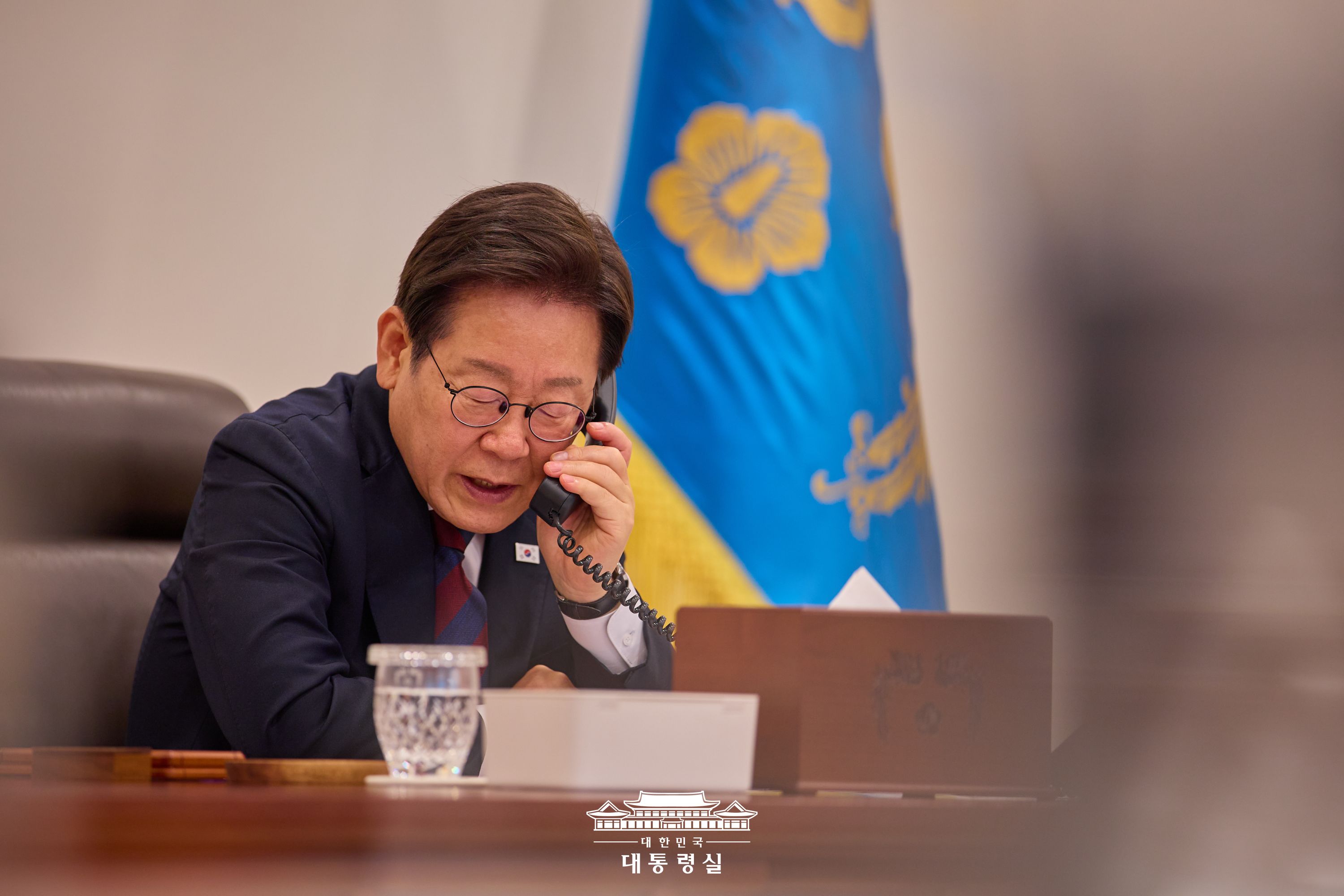 NATO 사무총장 통화 현장
