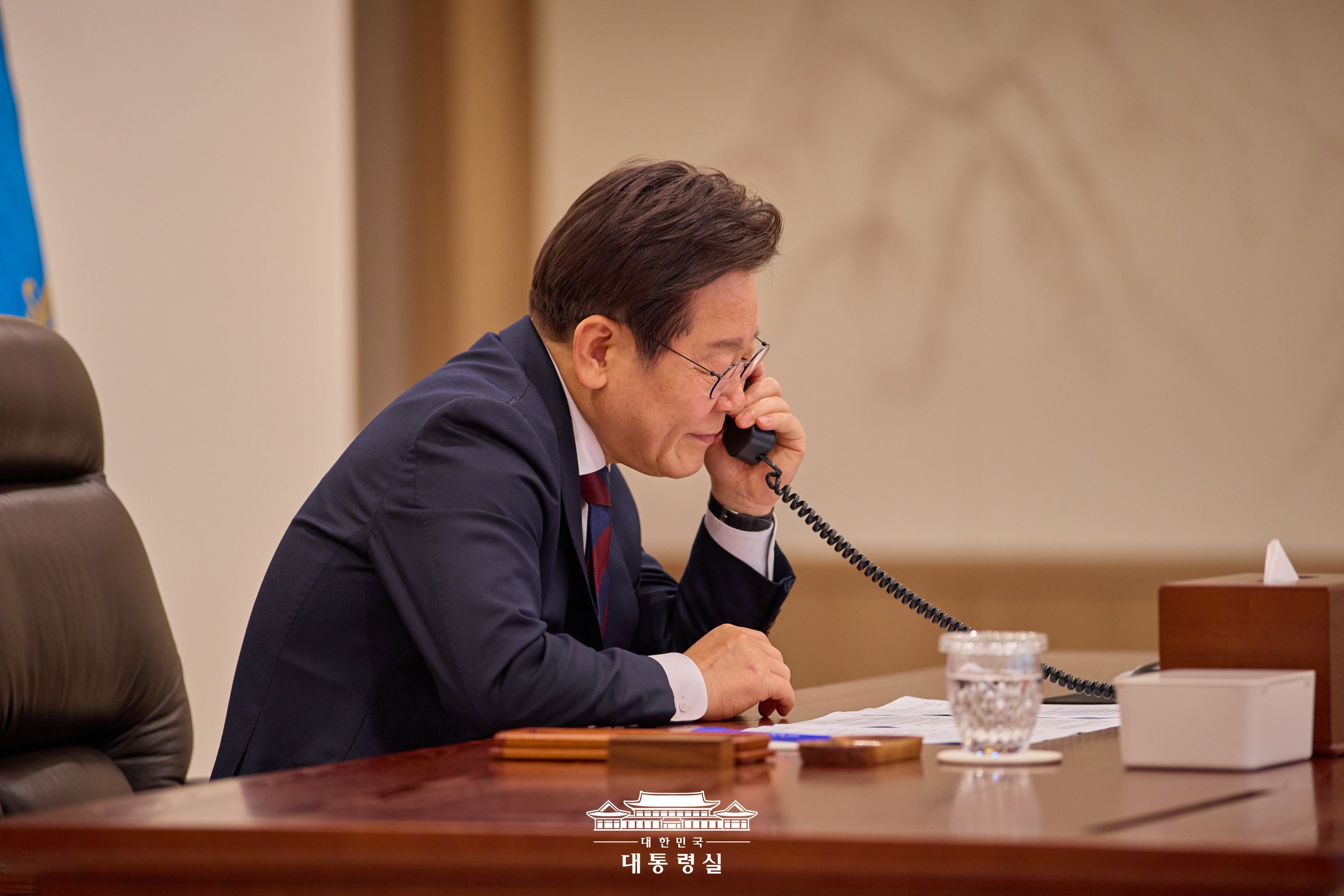 NATO 사무총장 통화 현장