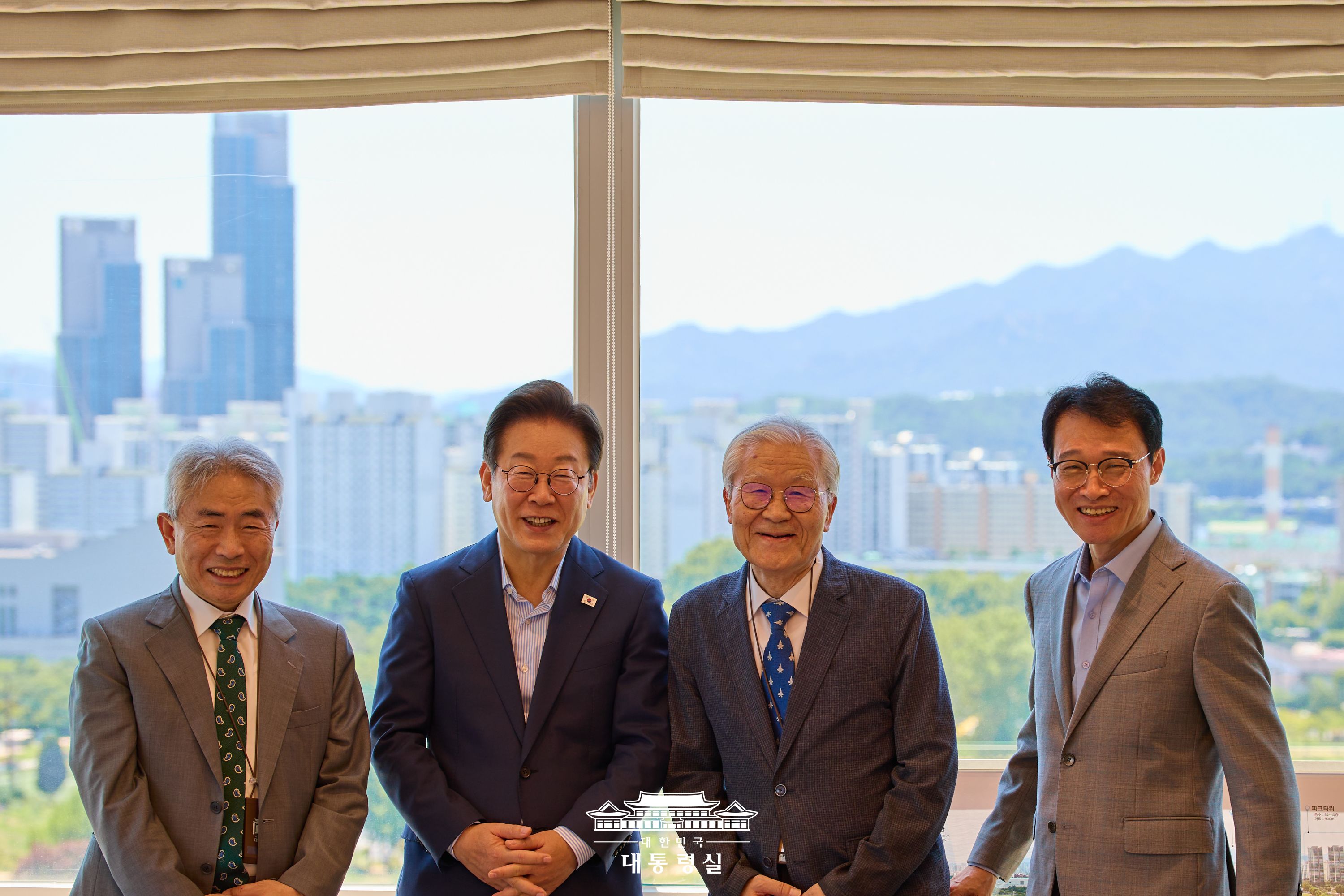2025년 7월 12일 국민 여러분께 보고드립니다 슬라이드3