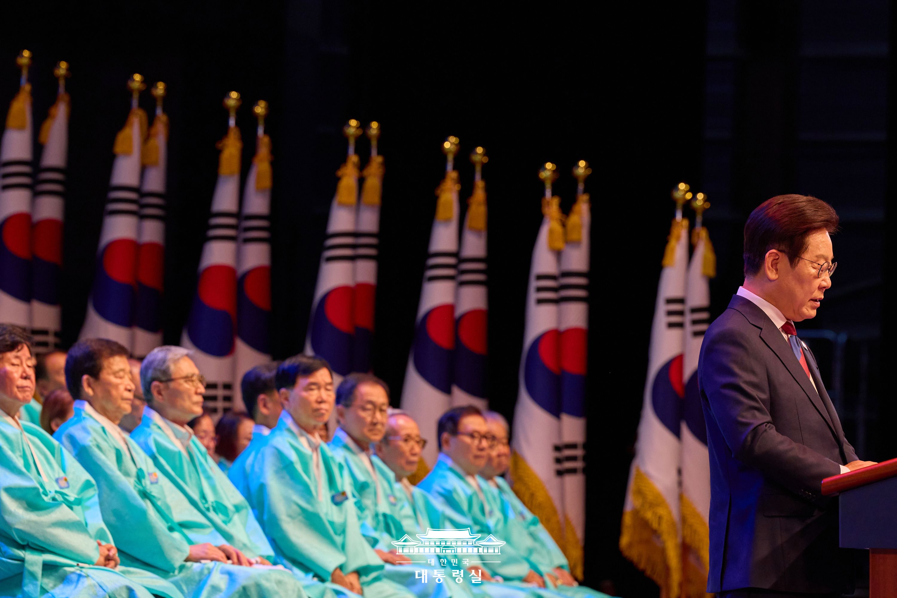 2025년 8월 16일 국민 여러분께 보고드립니다 슬라이드1