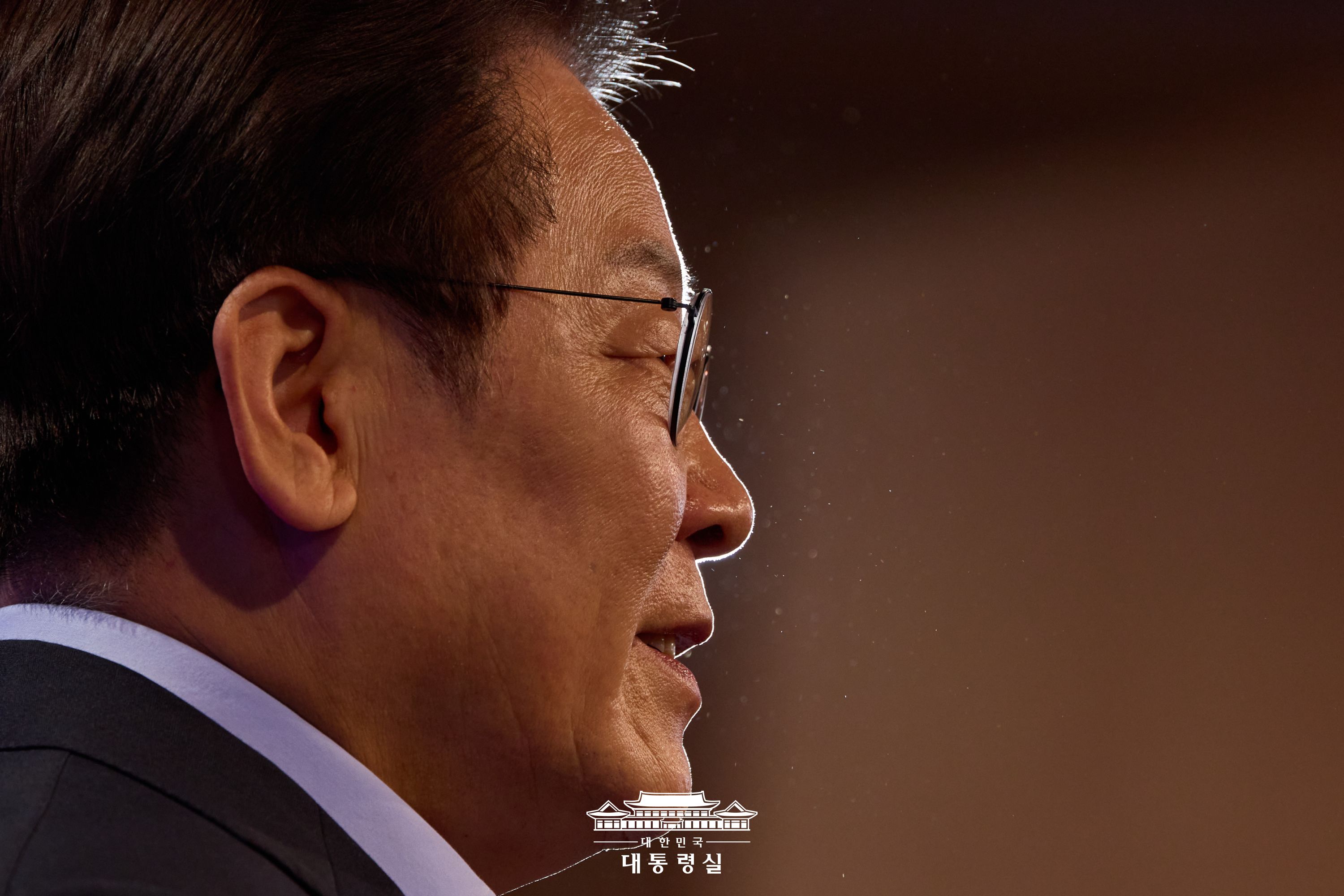 2025년 8월 1일 국민 여러분께 보고드립니다 슬라이드1