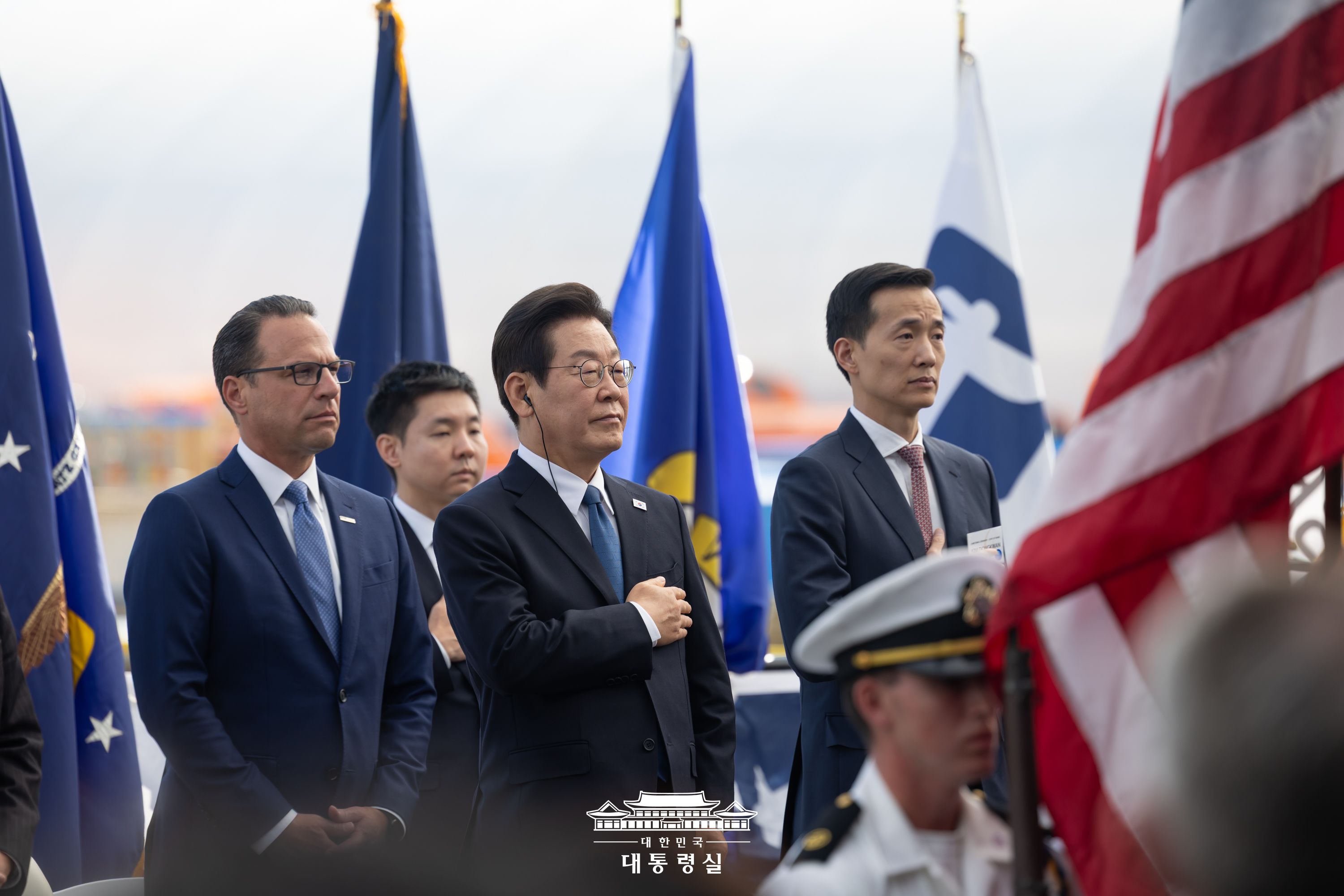 한화 필리조선소 방문 슬라이드2