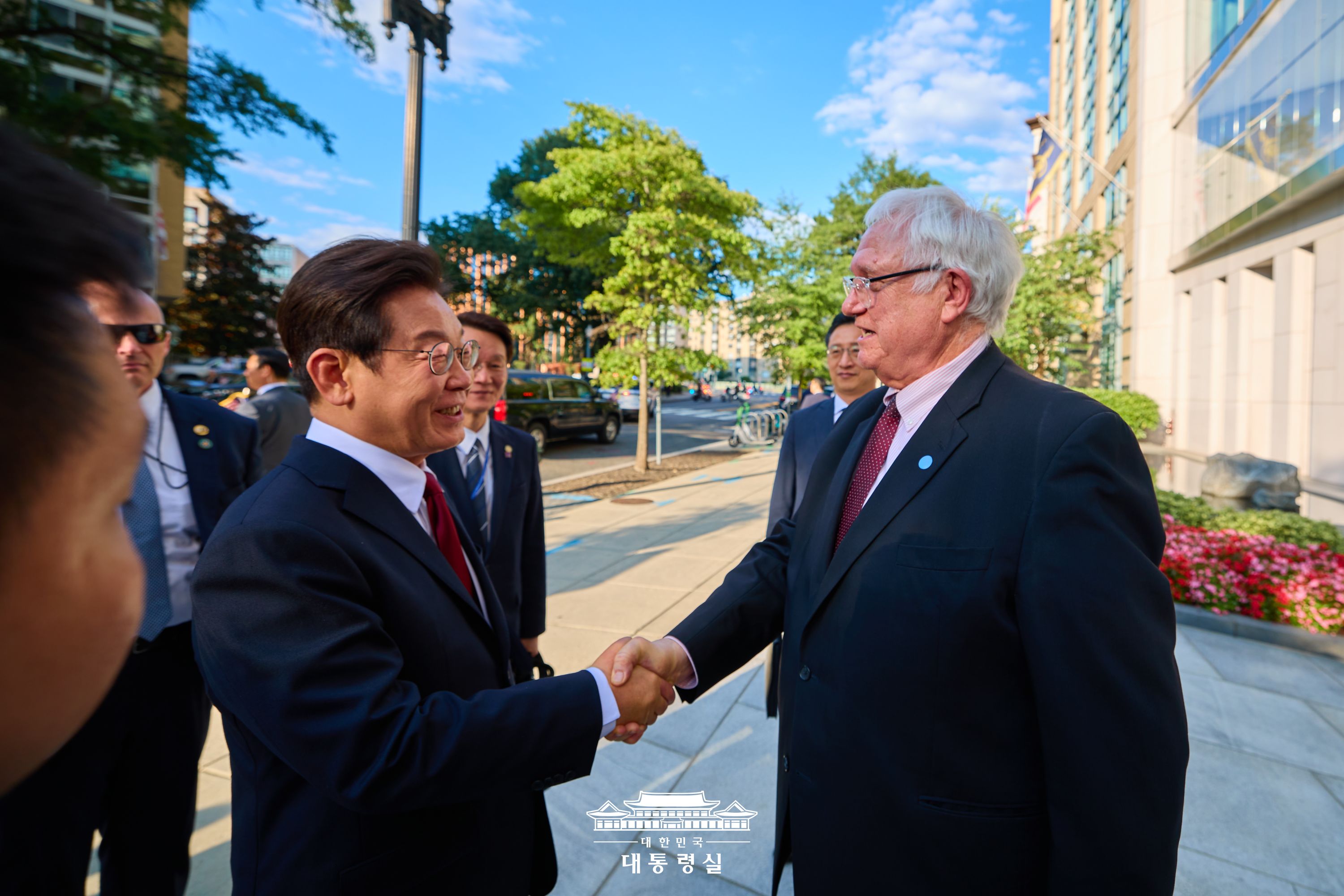 전략국제문제연구소(CSIS) 정책연설 슬라이드1