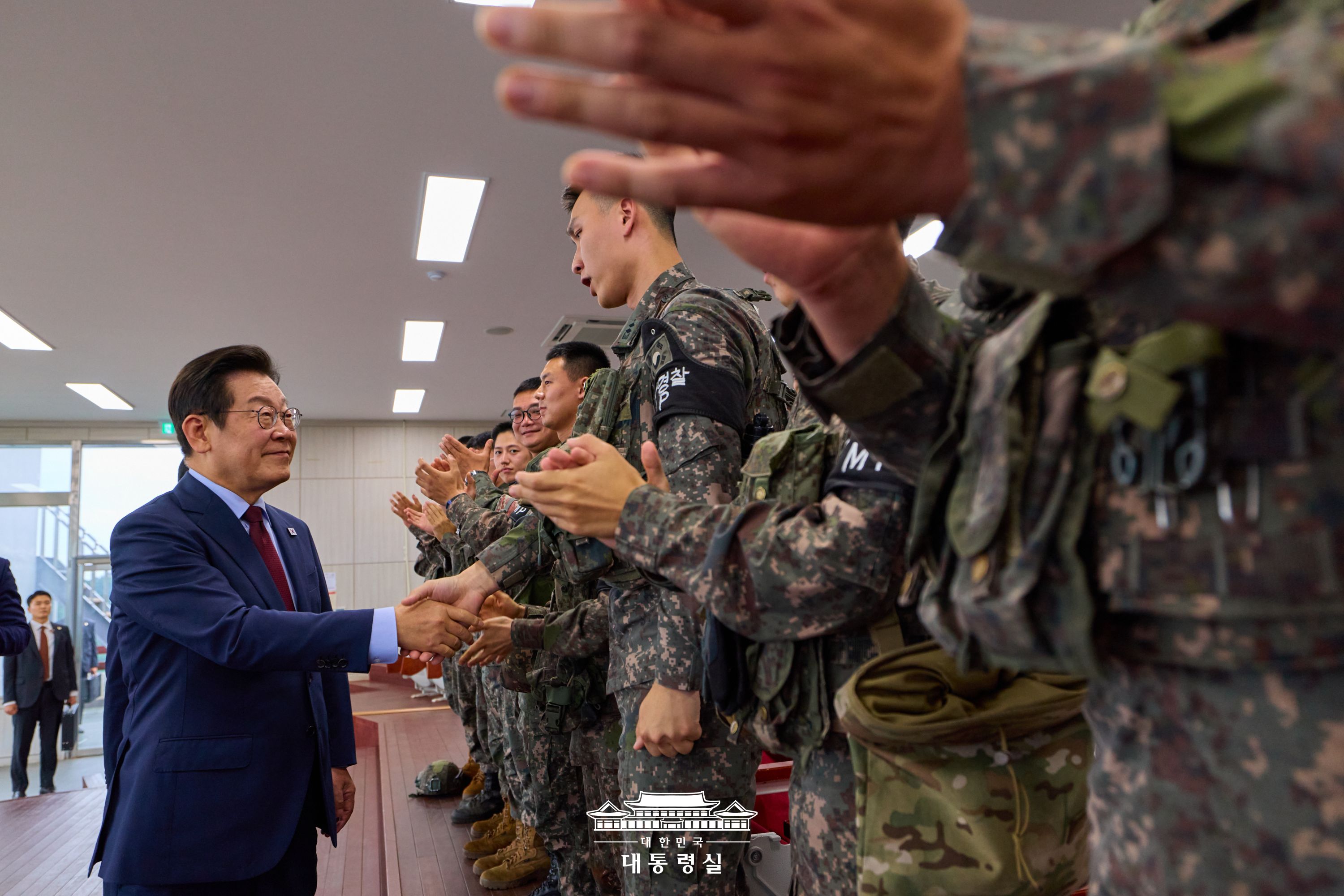 화천 군부대 방문 슬라이드4