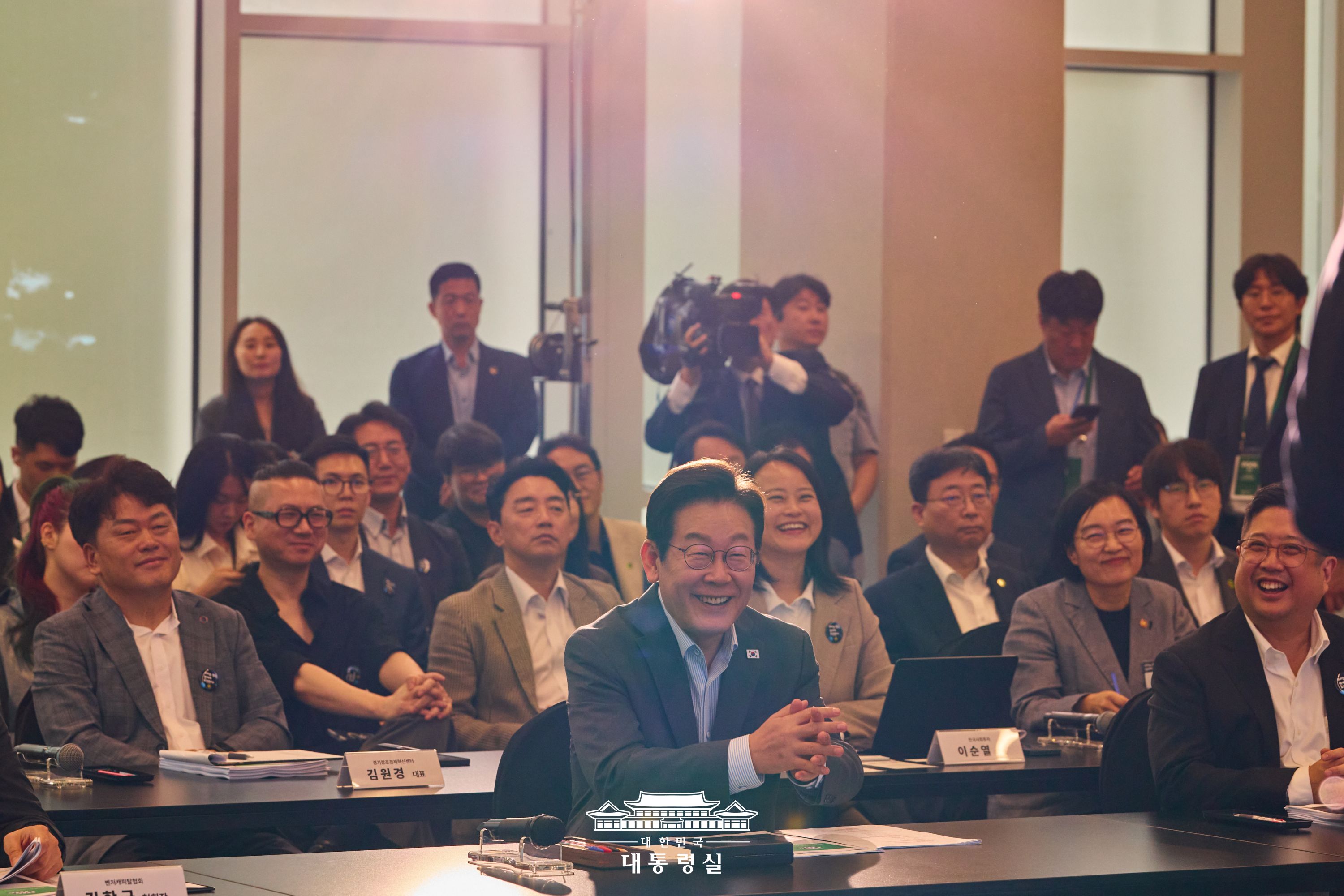 2025년 9월 18일 국민 여러분께 보고드립니다 슬라이드6