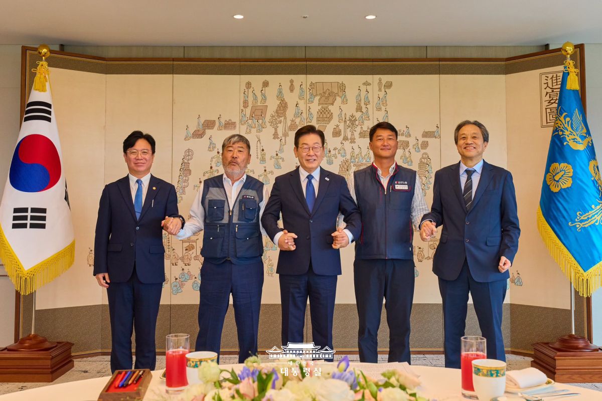 노동 존중의 나라로 함께 나아갑시다 슬라이드1