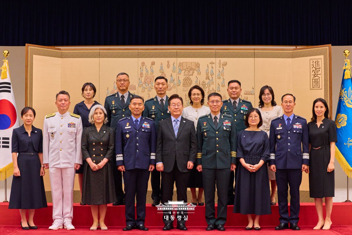 모든 장성 진급자 여러분께 축하를 전합니다 사진