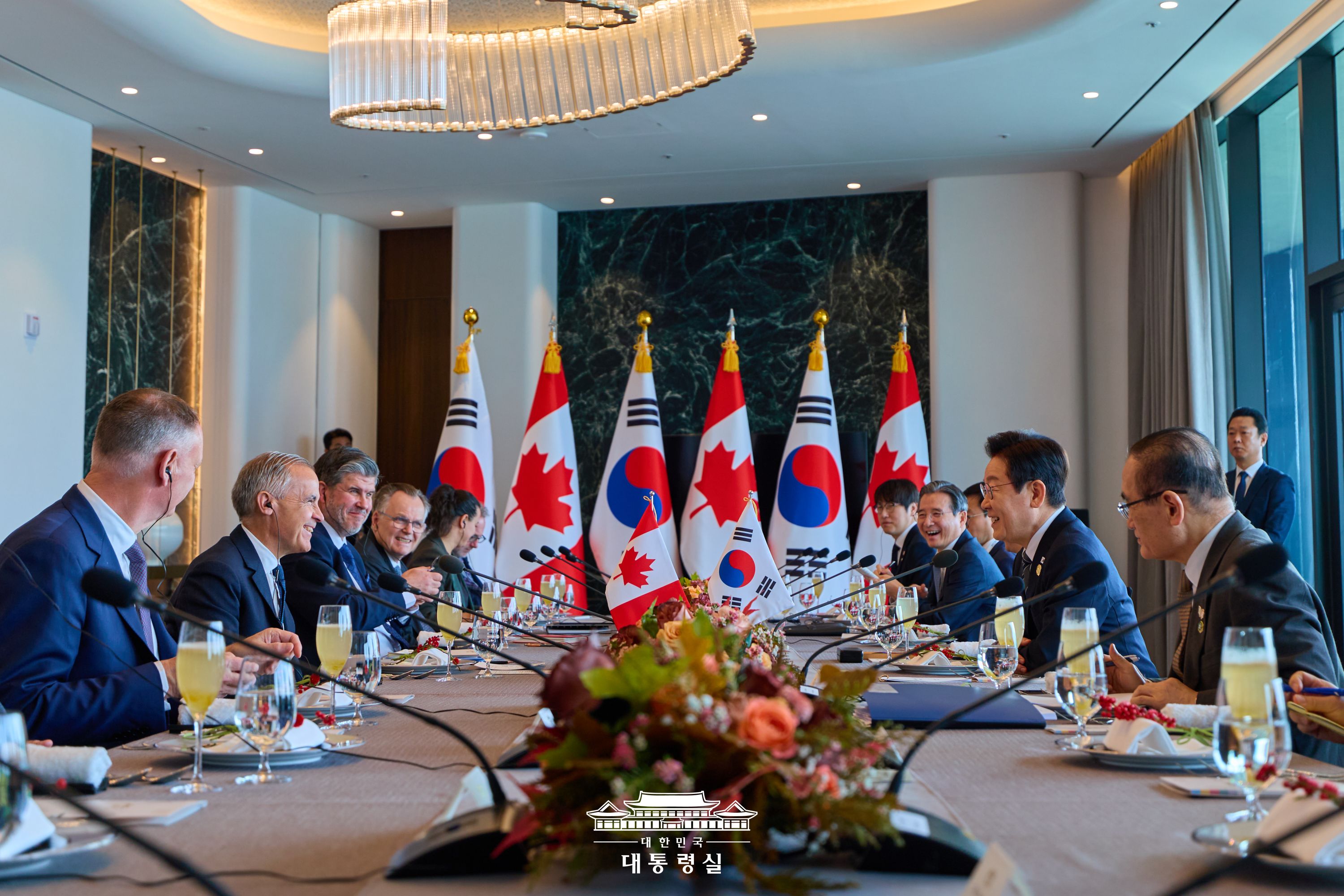 한국·캐나다 정상회담 슬라이드5