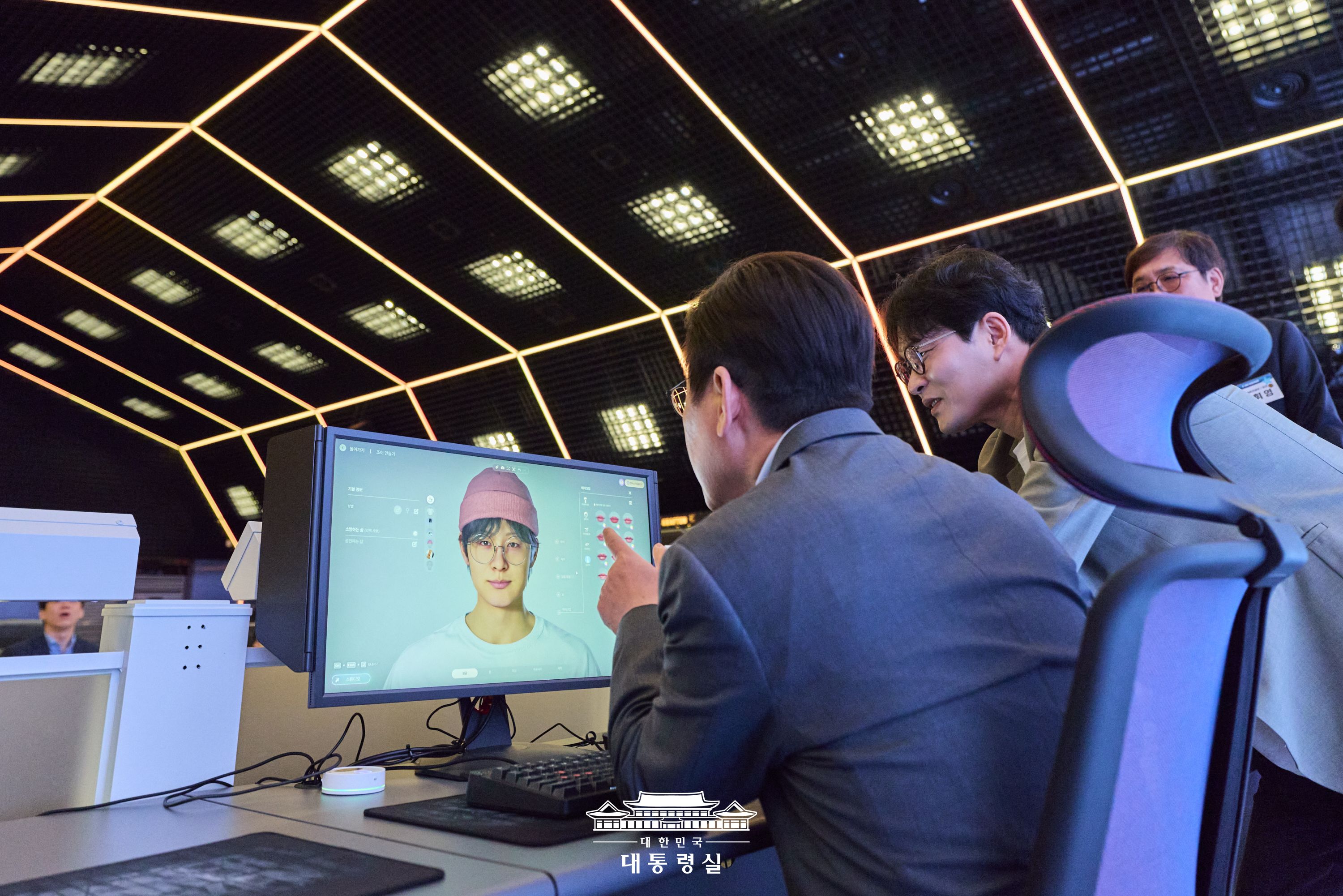 게임산업이 미래 핵심 문화산업으로 자리매김할 수 있도록 슬라이드2