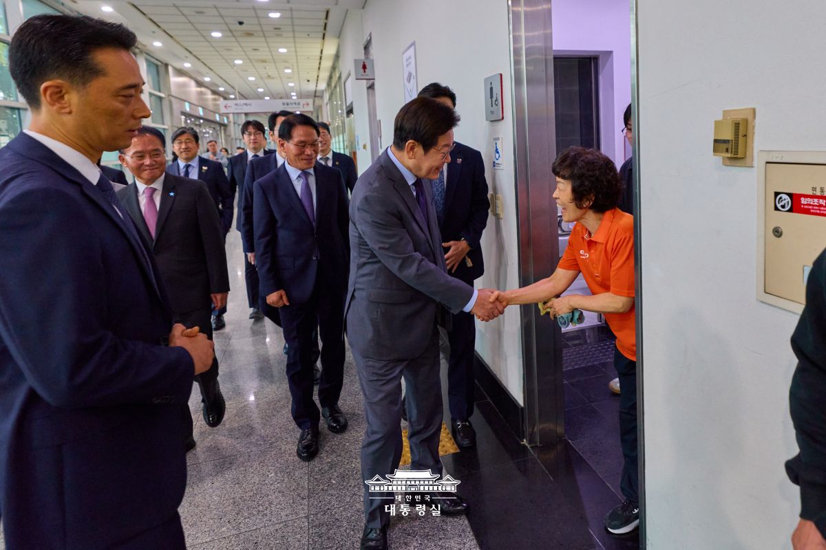 2025년 10월 24일 대통령의 하루 사진