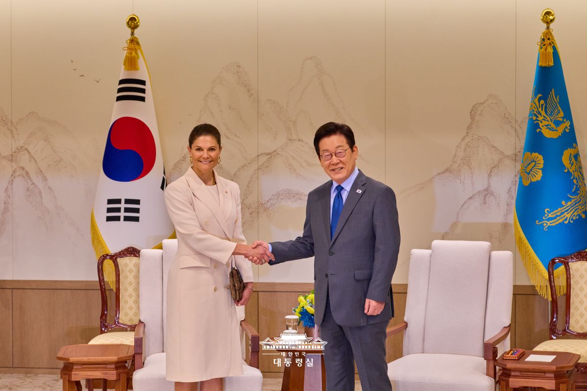 한국을 찾은 빅토리아 스웨덴 왕세녀를 만나게 되어 매우 기쁘게 생각합니다. 썸네일