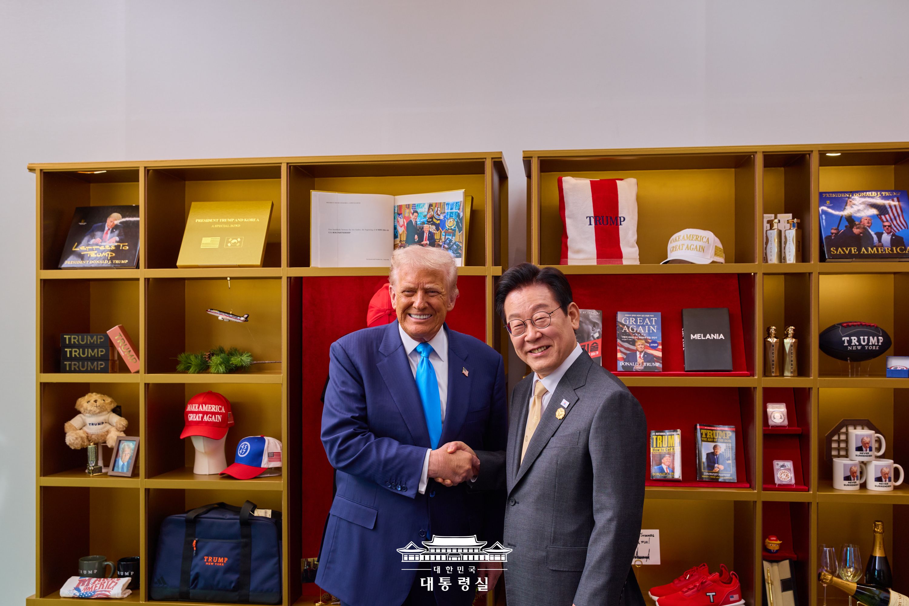 도널드 트럼프 미국 대통령 국빈방한 공식환영식 및 서훈 행사 슬라이드18