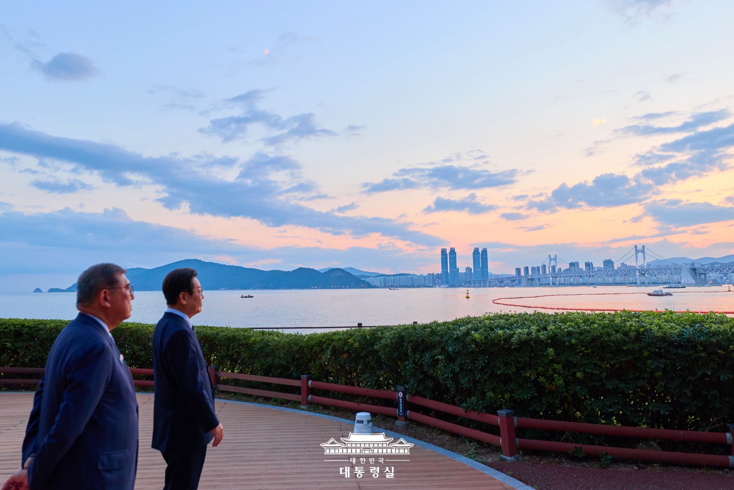 2025년 10월 1일 국민 여러분께 보고드립니다 슬라이드8