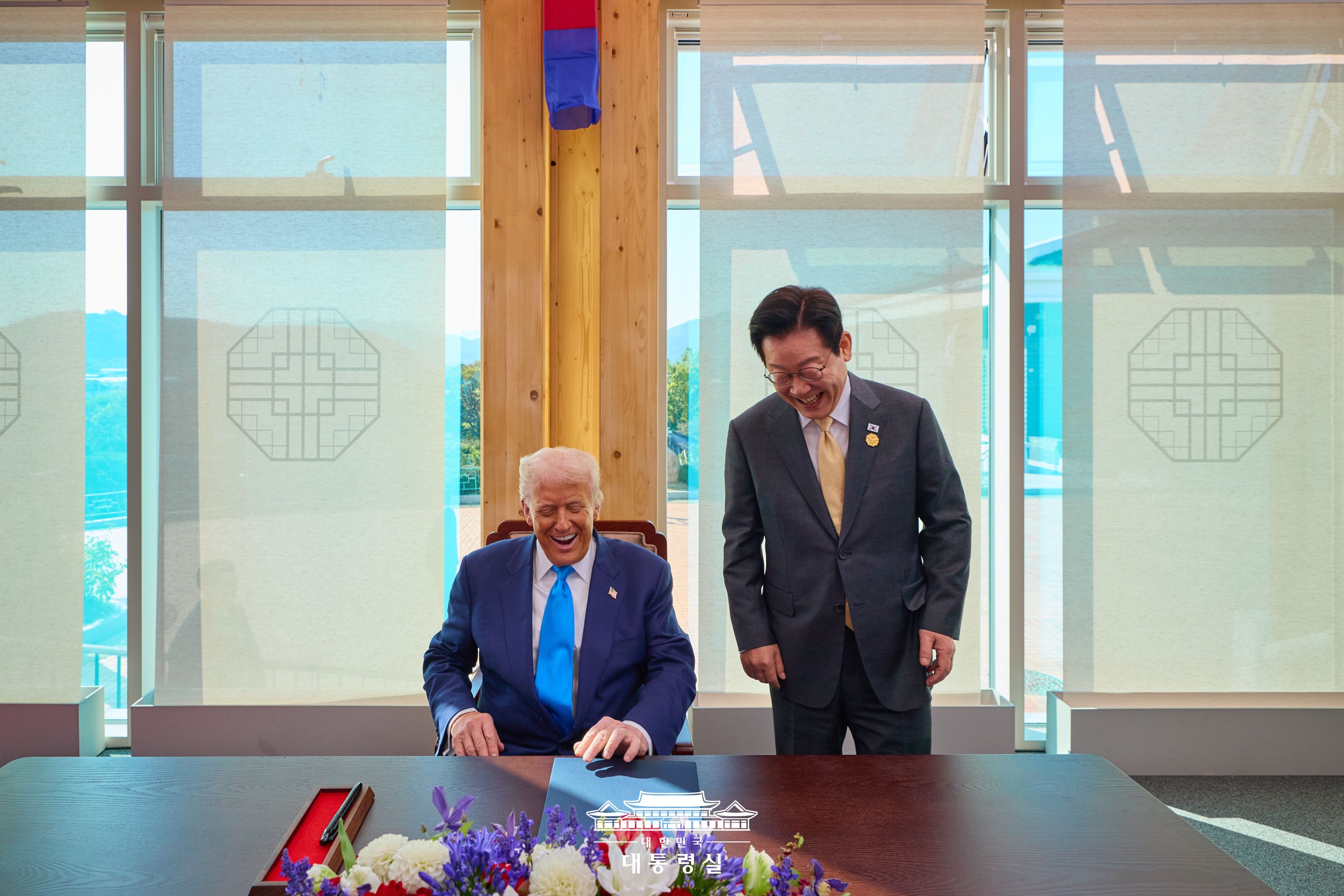 도널드 트럼프 미국 대통령 국빈방한 공식환영식 및 서훈 행사 슬라이드8