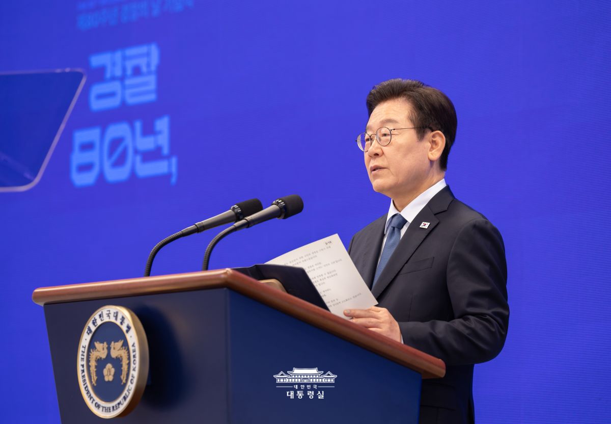 국민의 신뢰를 받는 진정한 '국민의 경찰'로, 끊임없이 변화하고 혁신합시다 썸네일