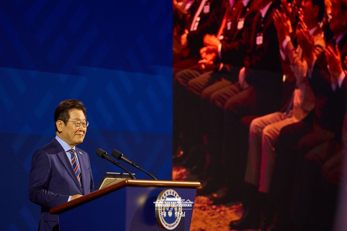 대한민국의 정체성을 지켜오신 재외동포 여러분께 경의를 표합니다 썸네일