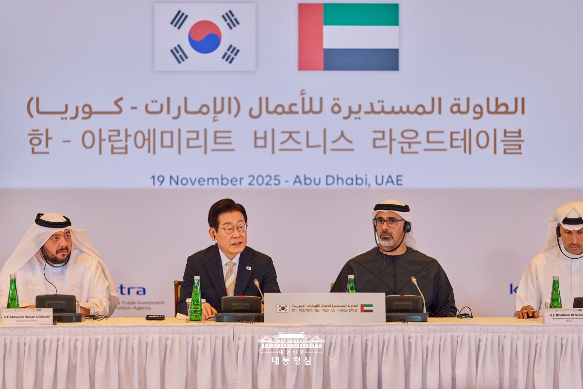 '한-UAE 미래 파트너십'으로 혁신, 지속가능, 공동번영의 길을 열겠습니다 썸네일