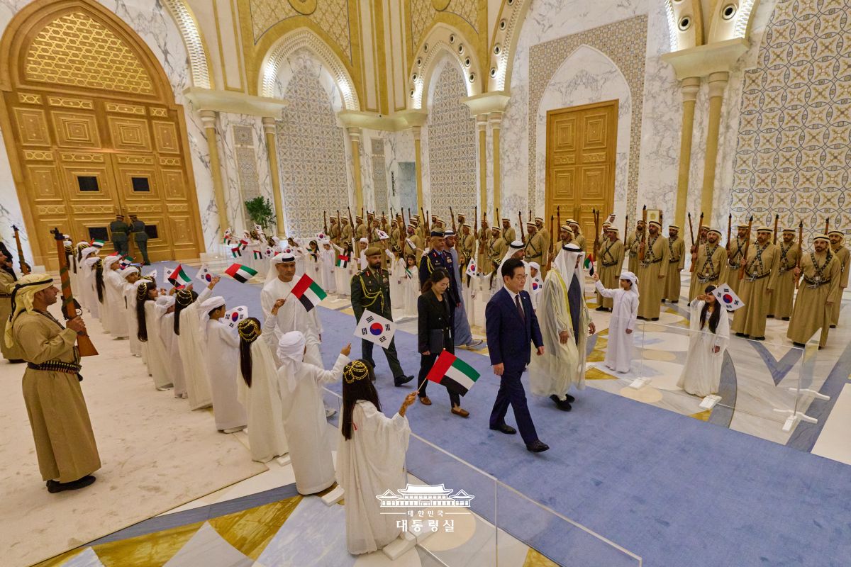 한국과 UAE, 백 년의 동행을 함께 할 새로운 여정을 시작합니다. 썸네일