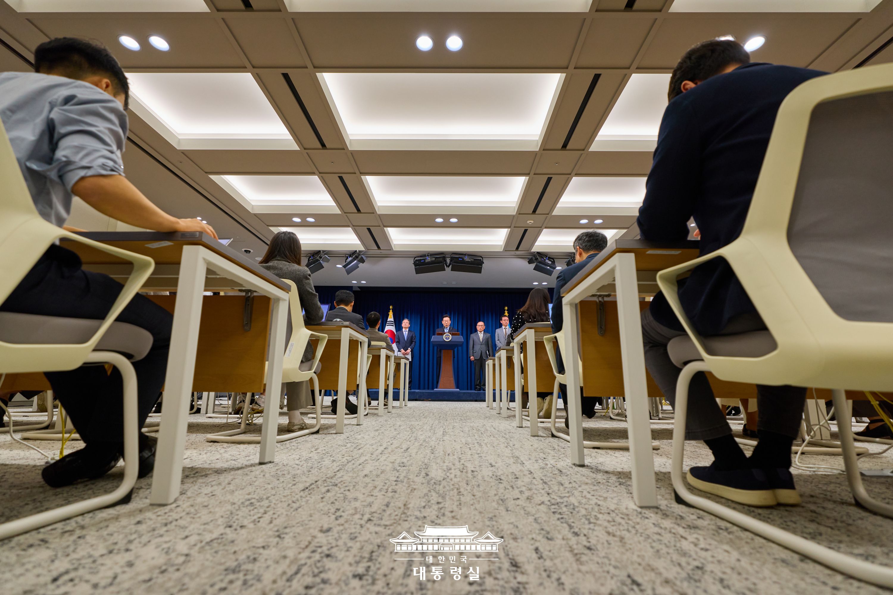 2025년 11월 14일 이재명의 오늘 슬라이드3