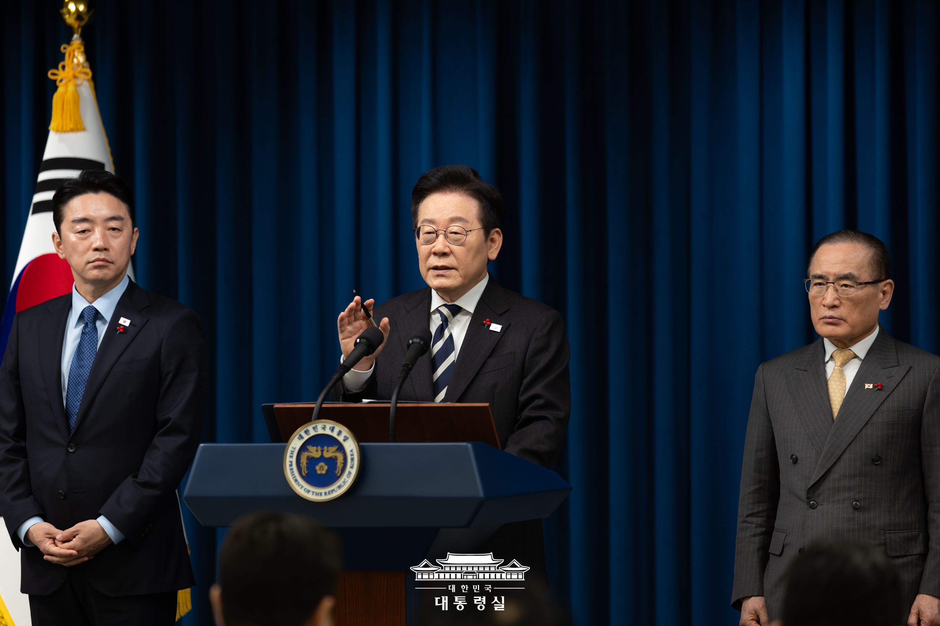 빛의 혁명 1주년, 대통령 대국민 특별성명 슬라이드7