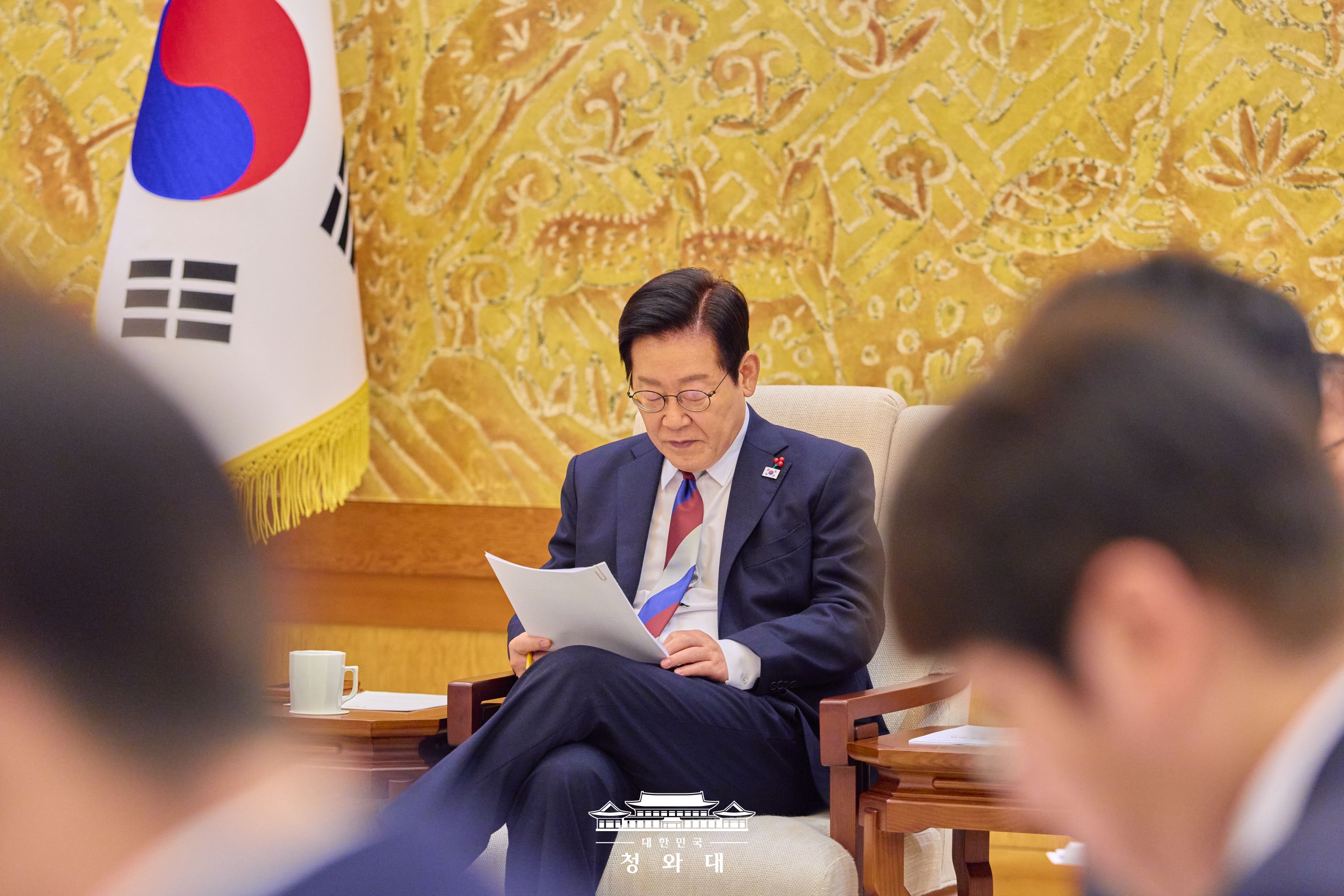 대한민국 대통령, 1330일 만의 청와대 출근 슬라이드9