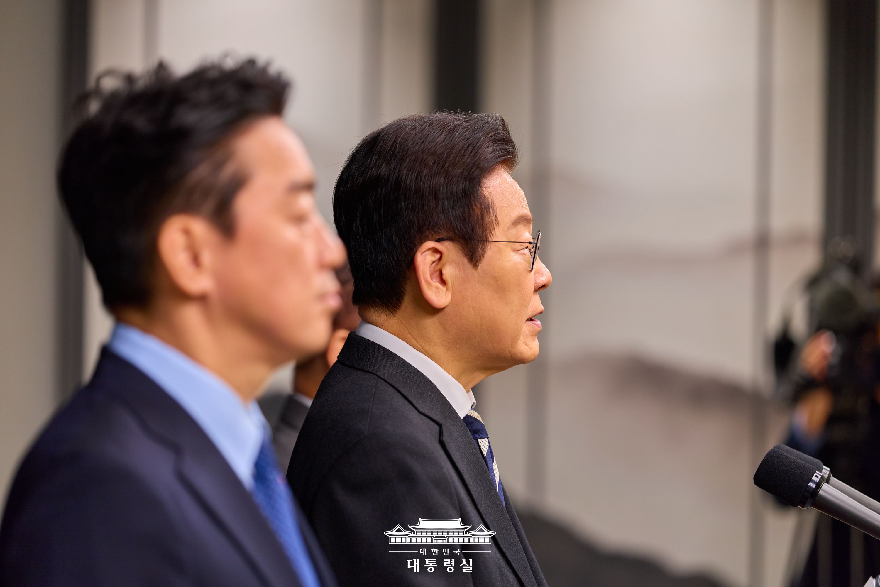 빛의 혁명 1주년, 대통령 대국민 특별성명 슬라이드3