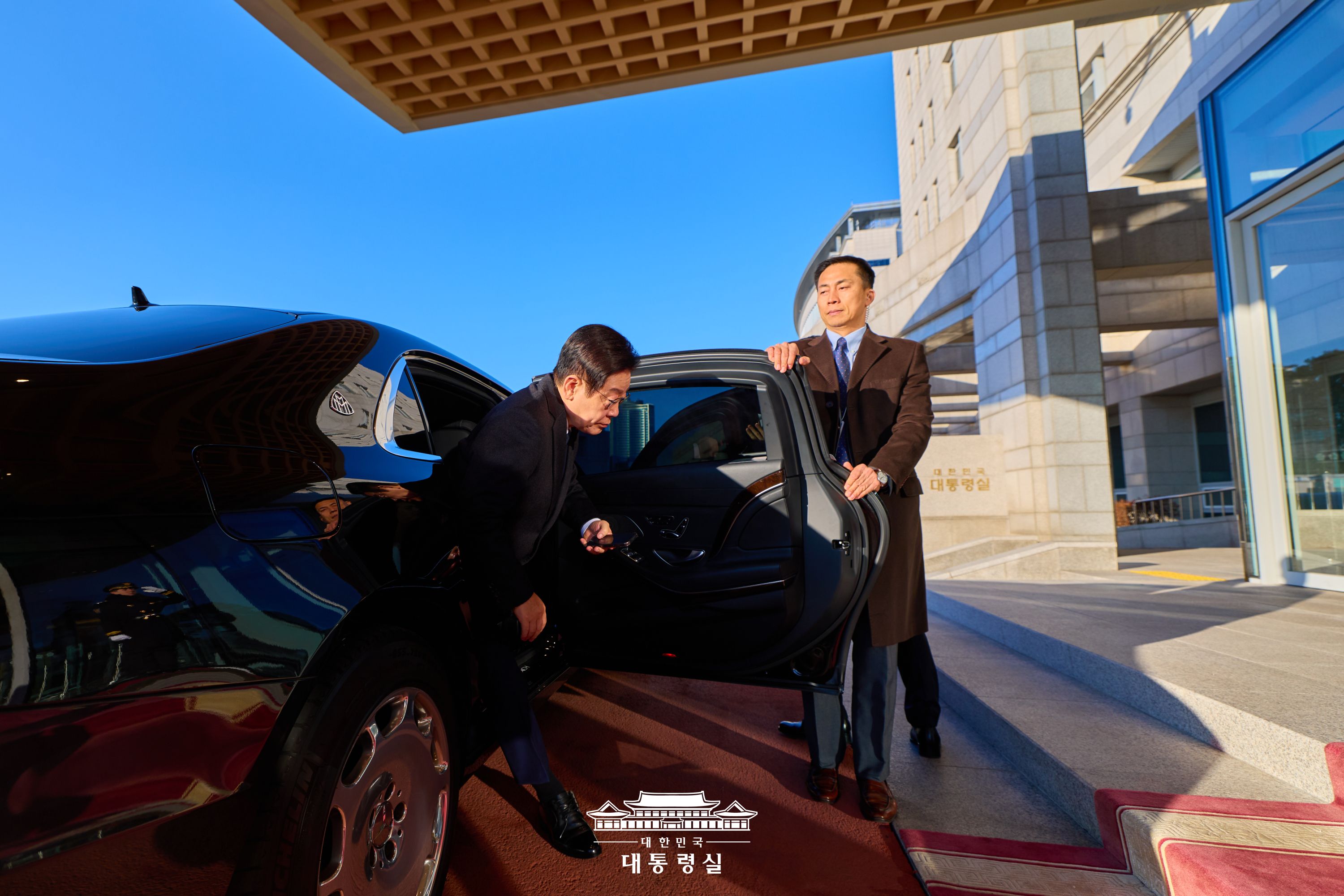 용산 대통령실 마지막 출근 슬라이드1