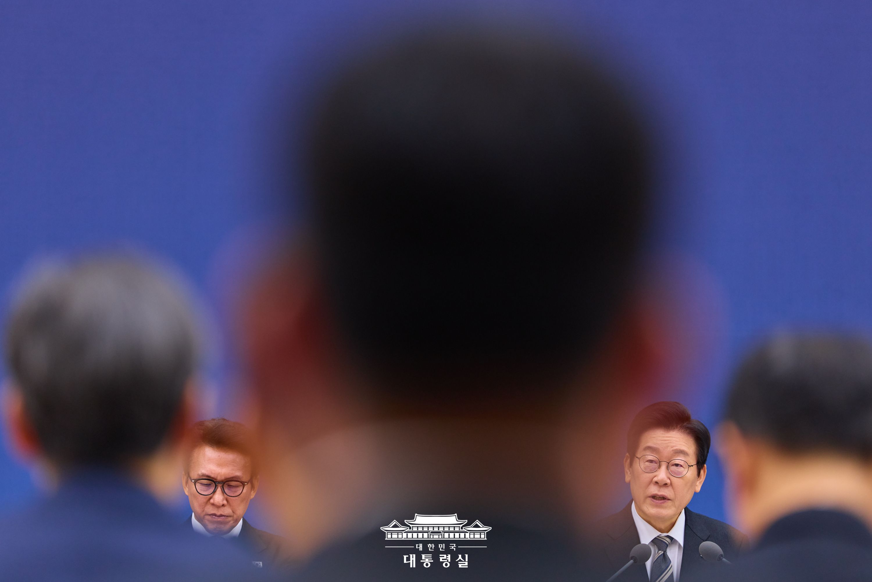 2025년 12월 12일 국민 여러분께 보고드립니다 슬라이드6