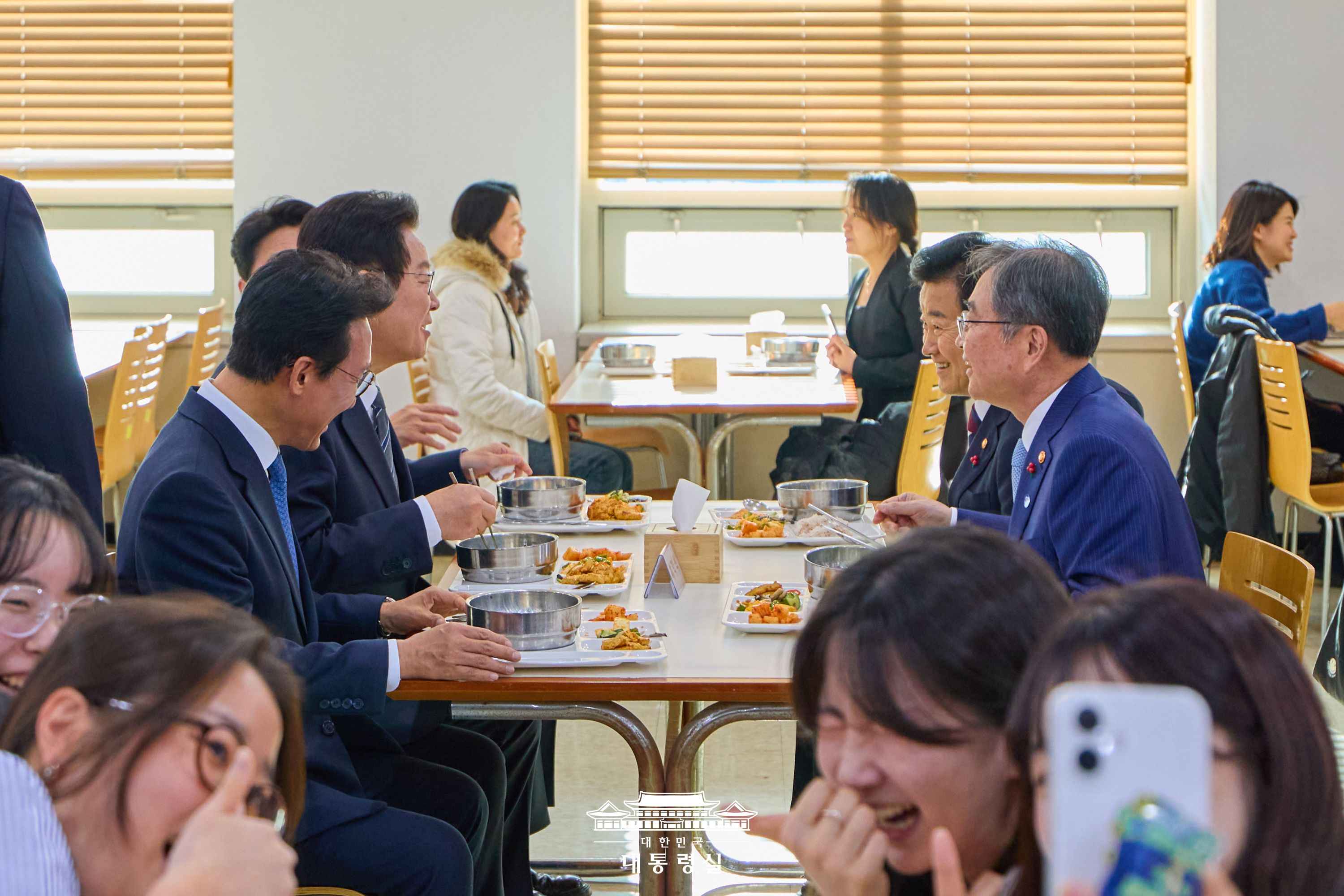 2025년 12월 19일 이재명의 오늘 슬라이드3