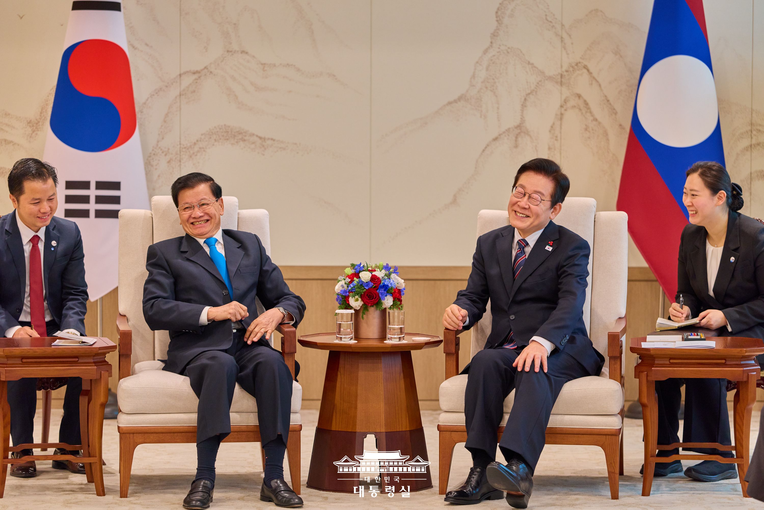 2025년 12월 15일 이재명의 오늘 슬라이드3