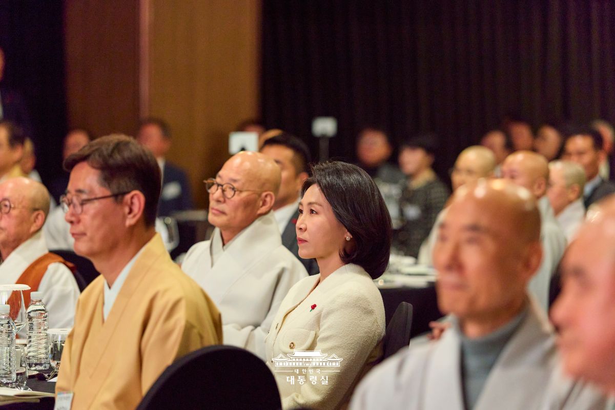 불교지도자 초청 국민화합기원 송년만찬 참석 사진
