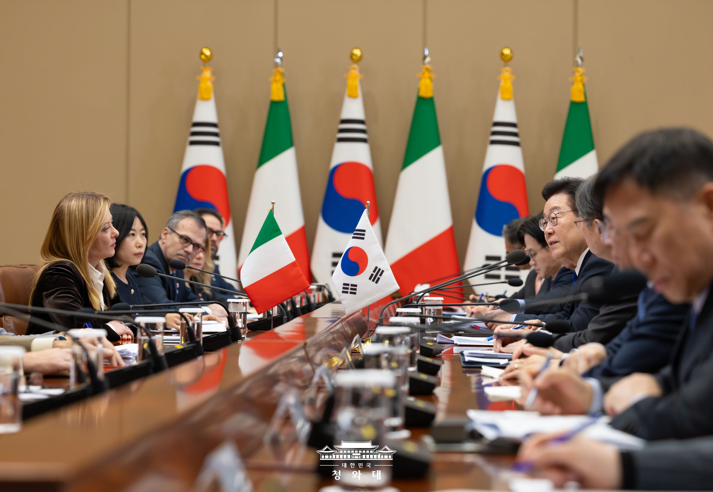 한·이탈리아 정상회담 확대회담 슬라이드17