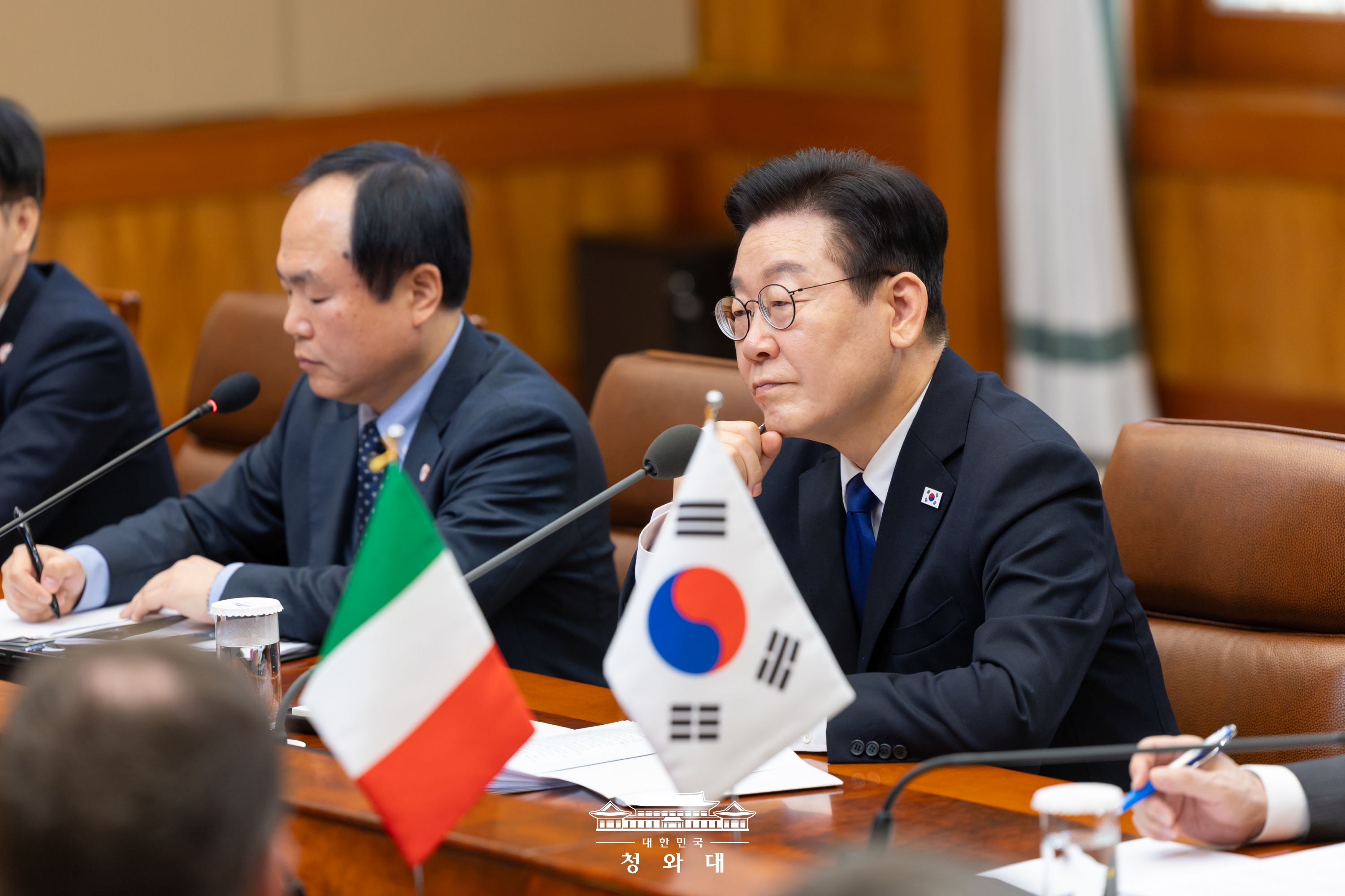 한·이탈리아 정상회담 확대회담 슬라이드22