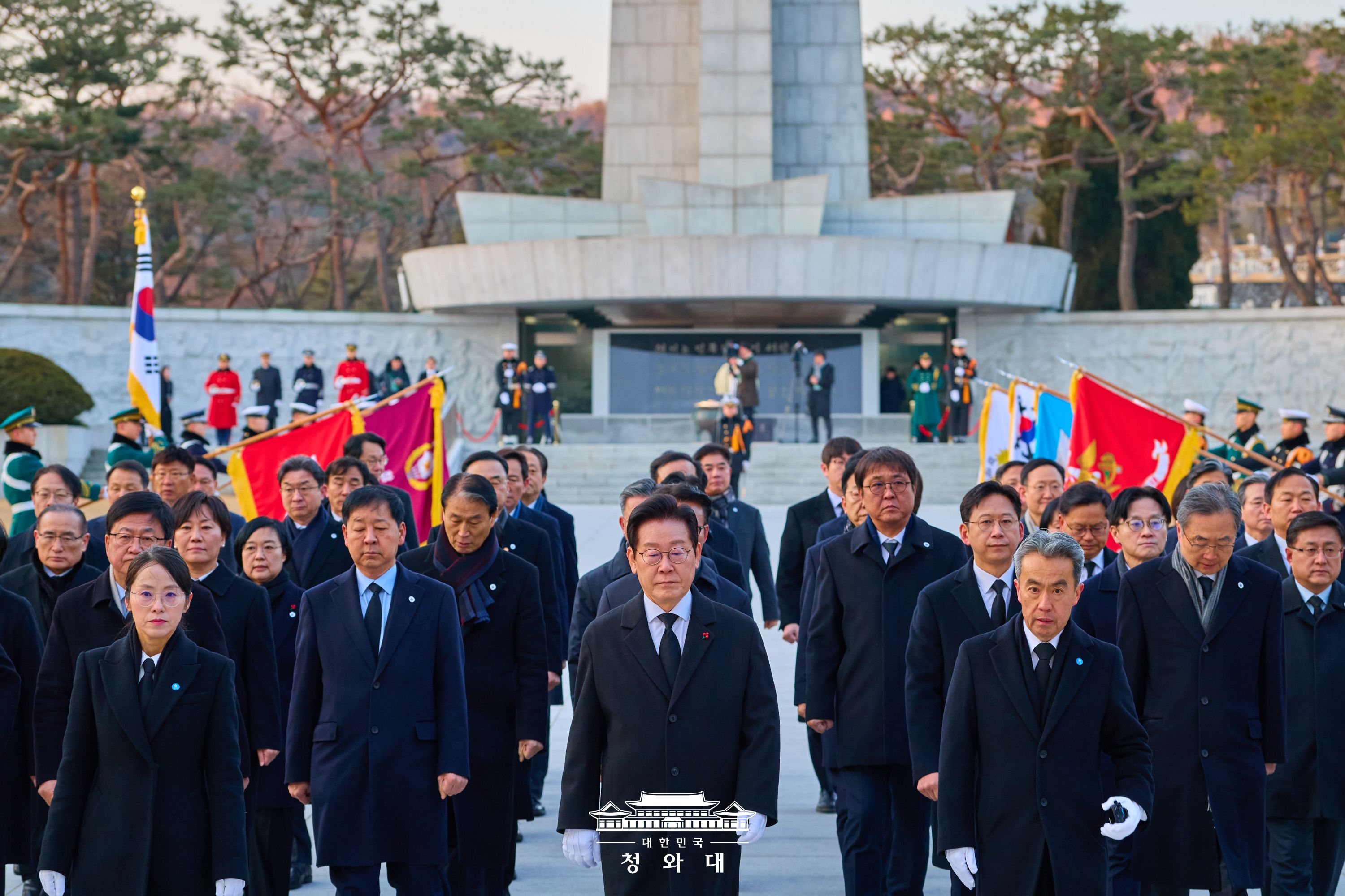 국립서울현충원 참배 슬라이드11