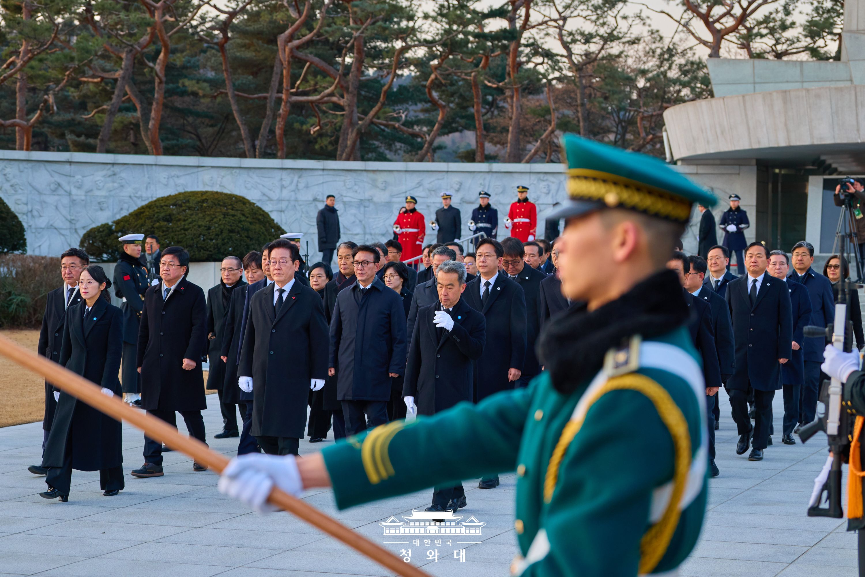 국립서울현충원 참배 슬라이드8