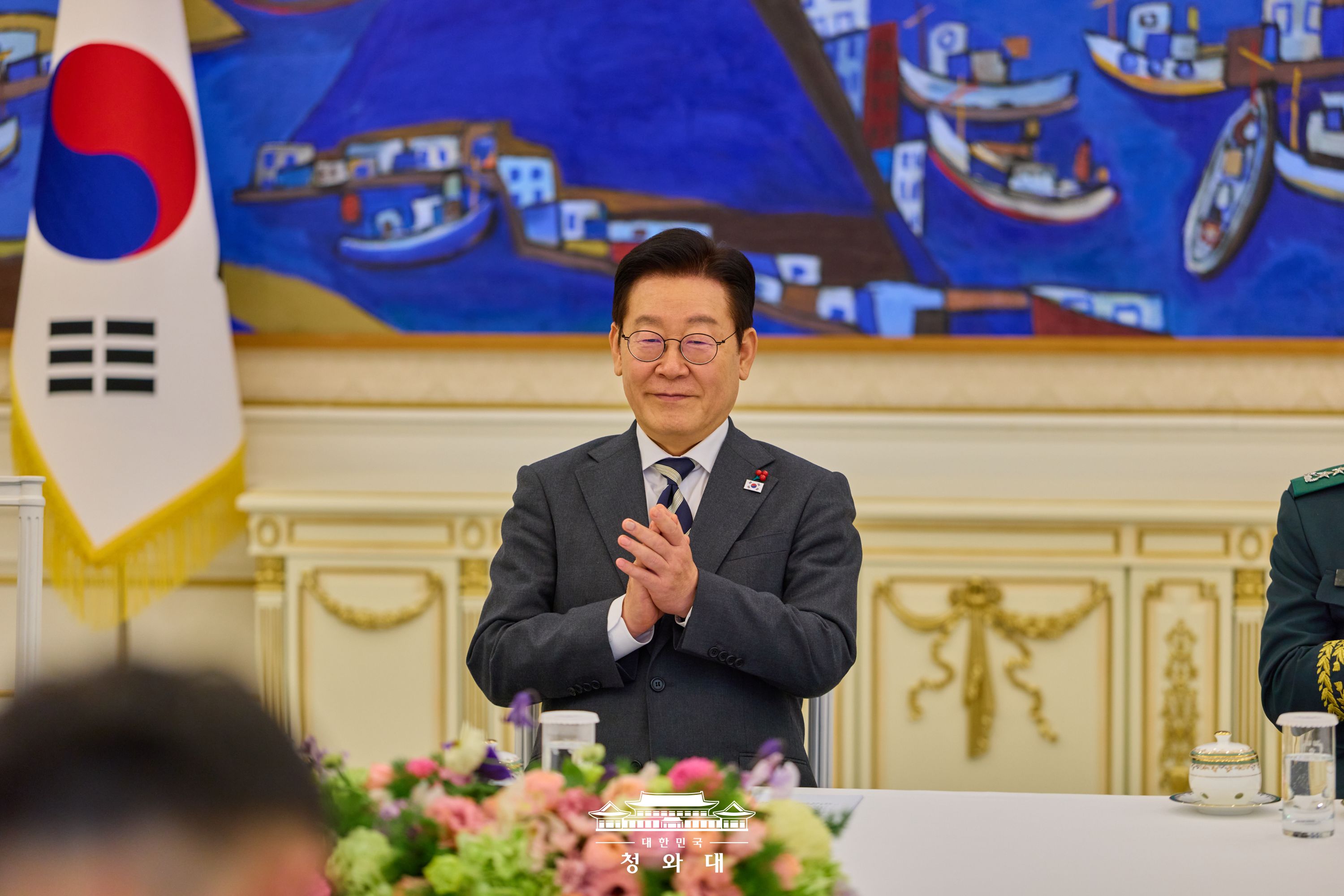 중장 진급·보직신고 및 수치수여식 슬라이드3